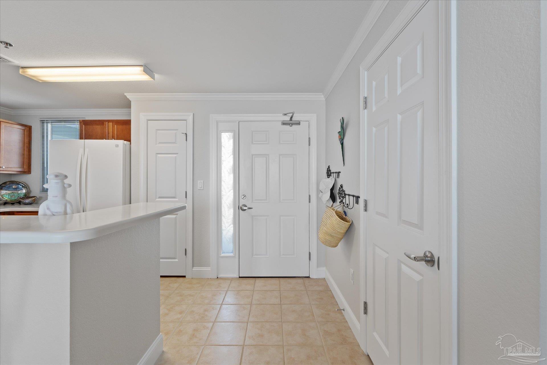 850 Ft Pickens Rd # 1540