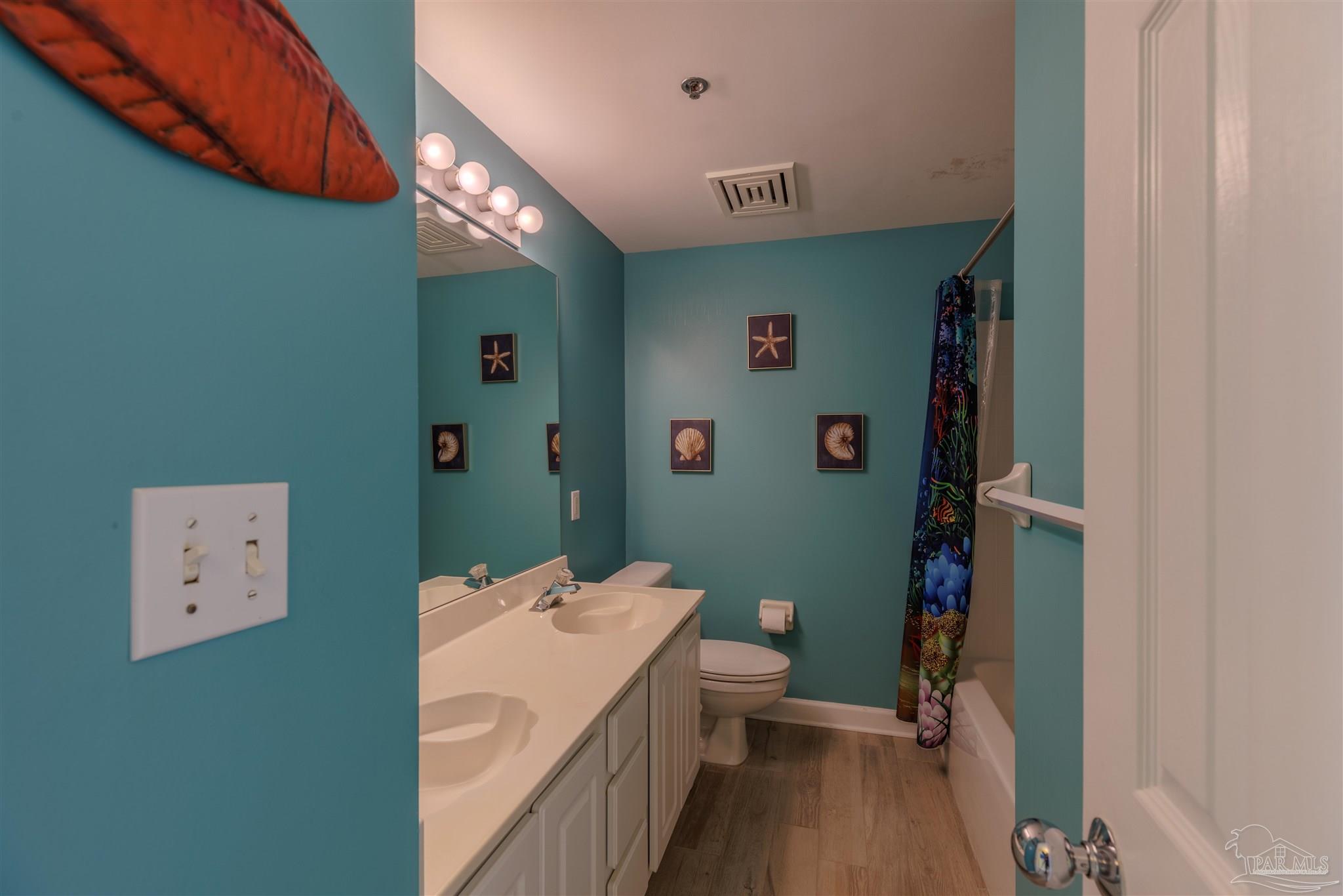 800 Ft Pickens Rd # 1603