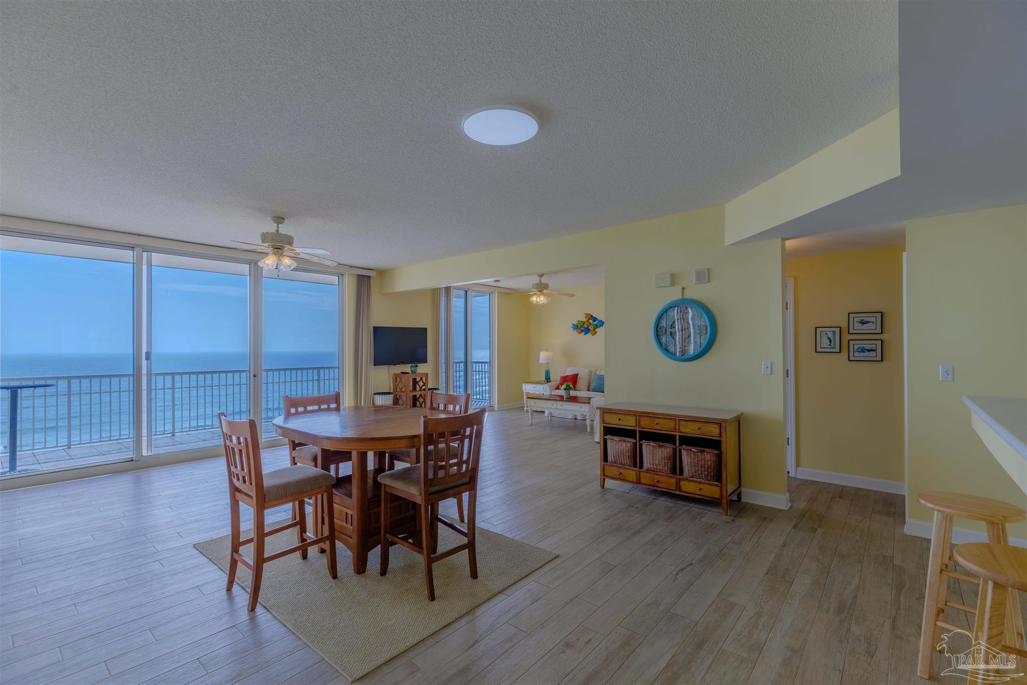 800 Ft Pickens Rd # 1603