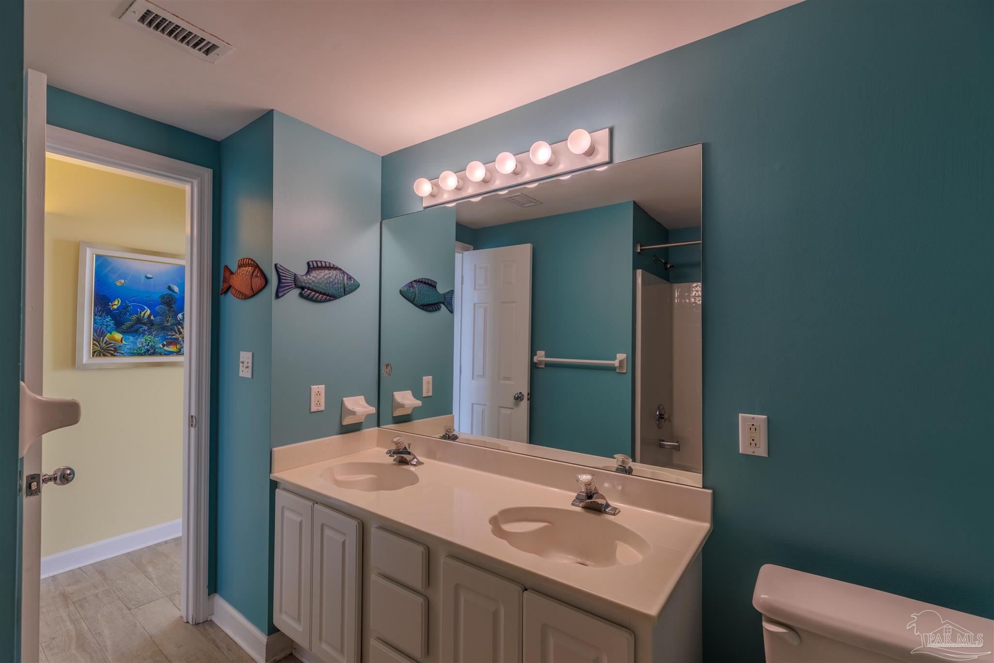 800 Ft Pickens Rd # 1603