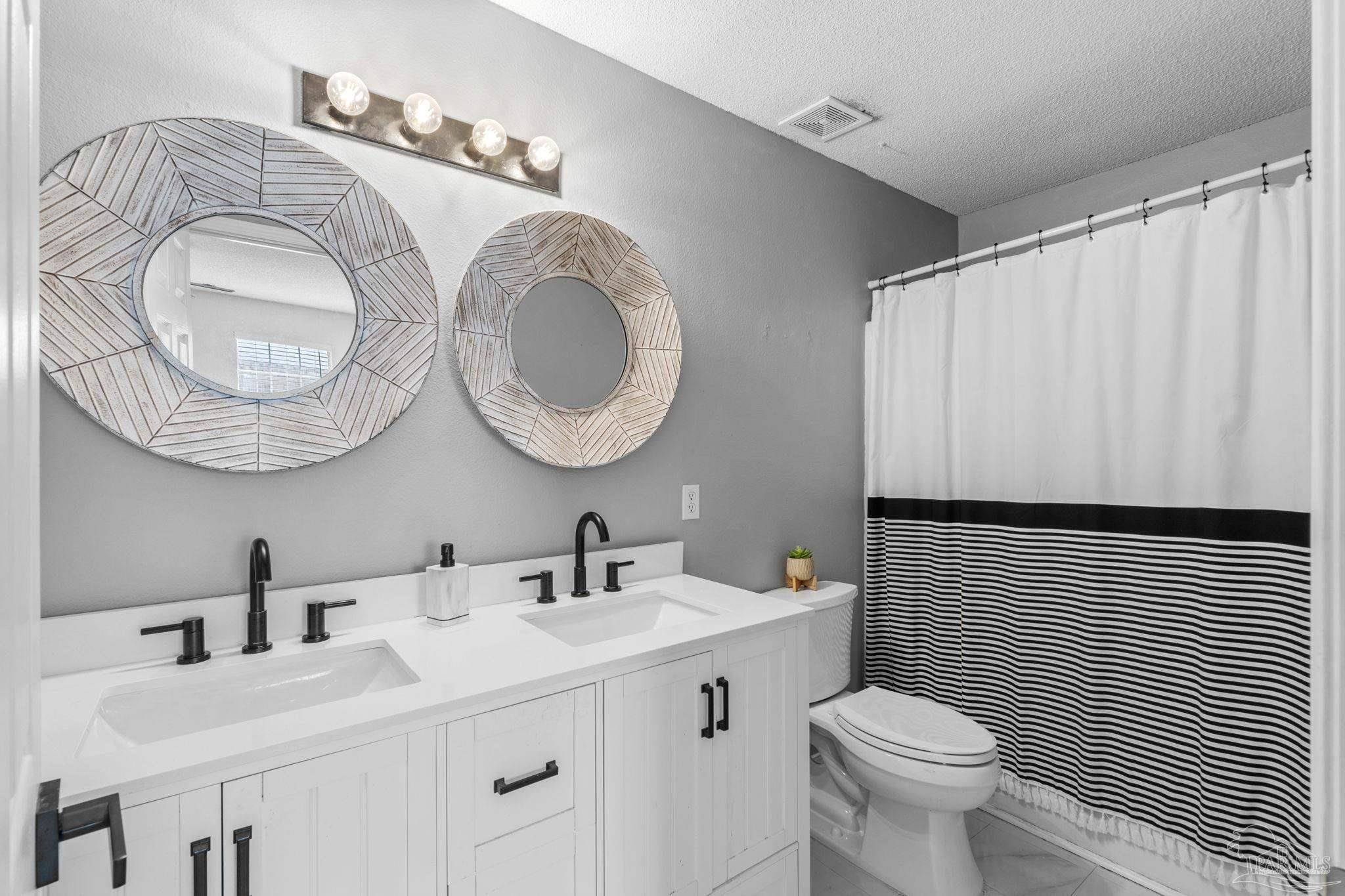 2013 Marion Oaks Pl