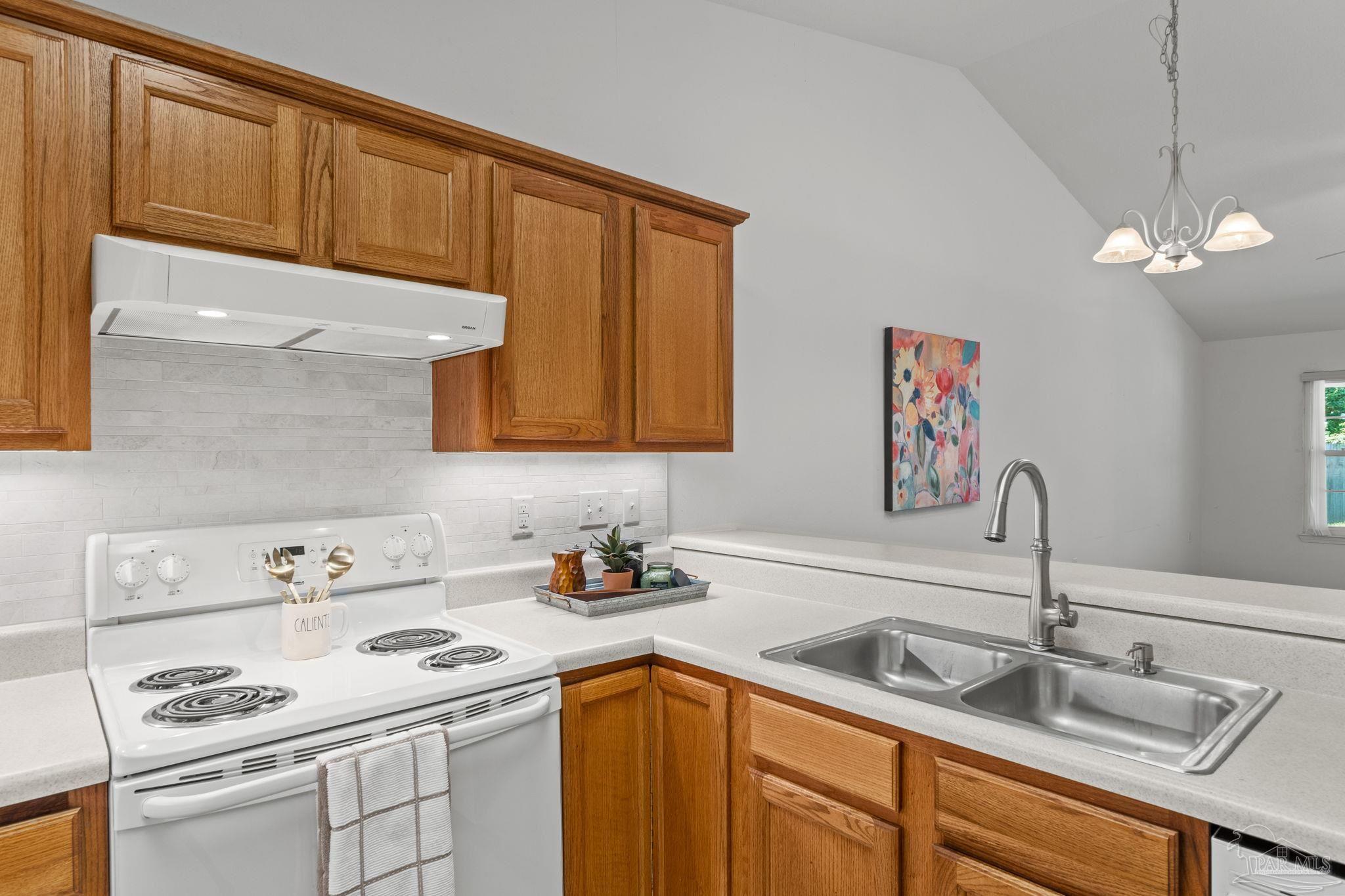 1441 Dunhurst Dr
