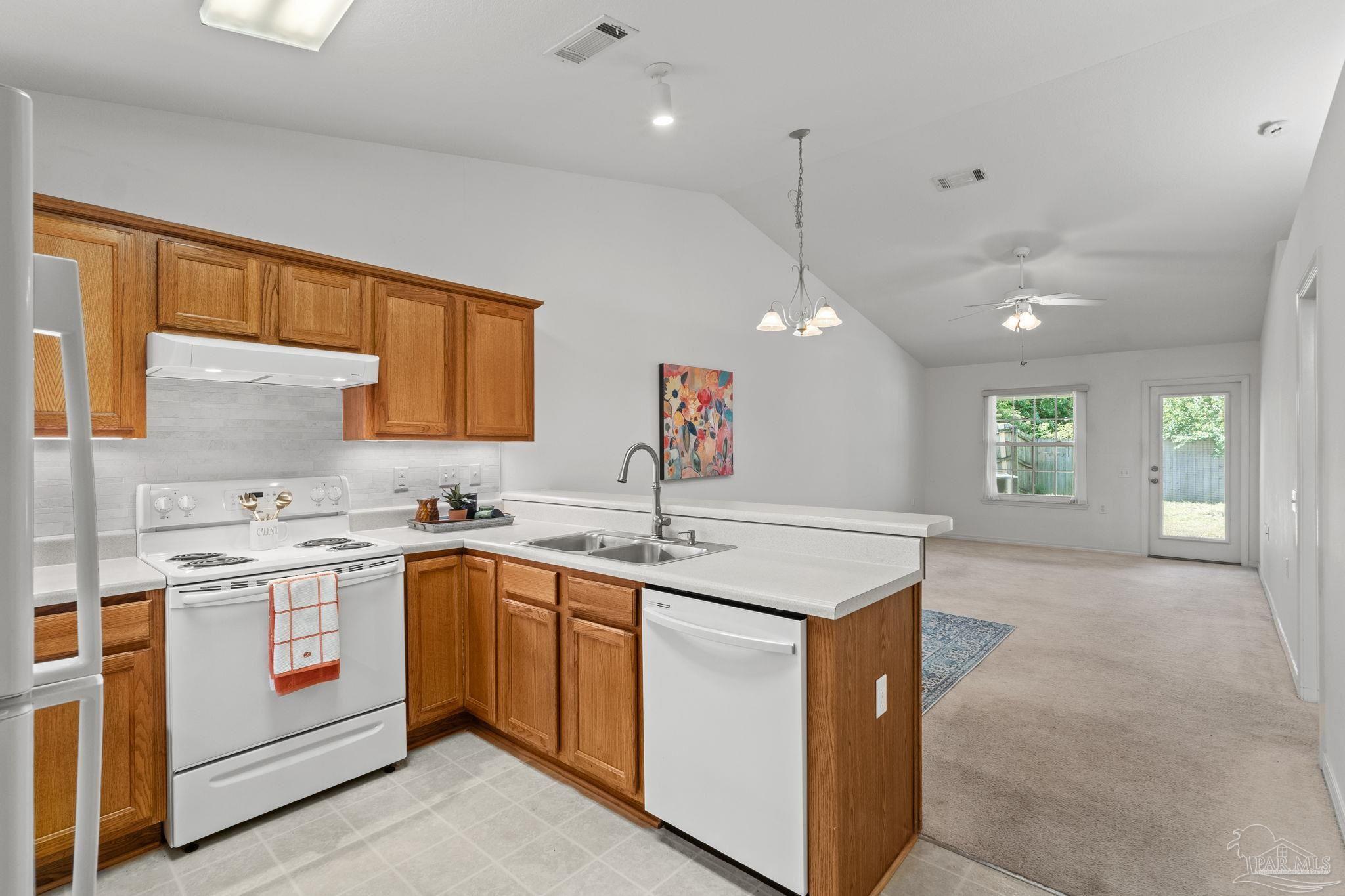 1441 Dunhurst Dr