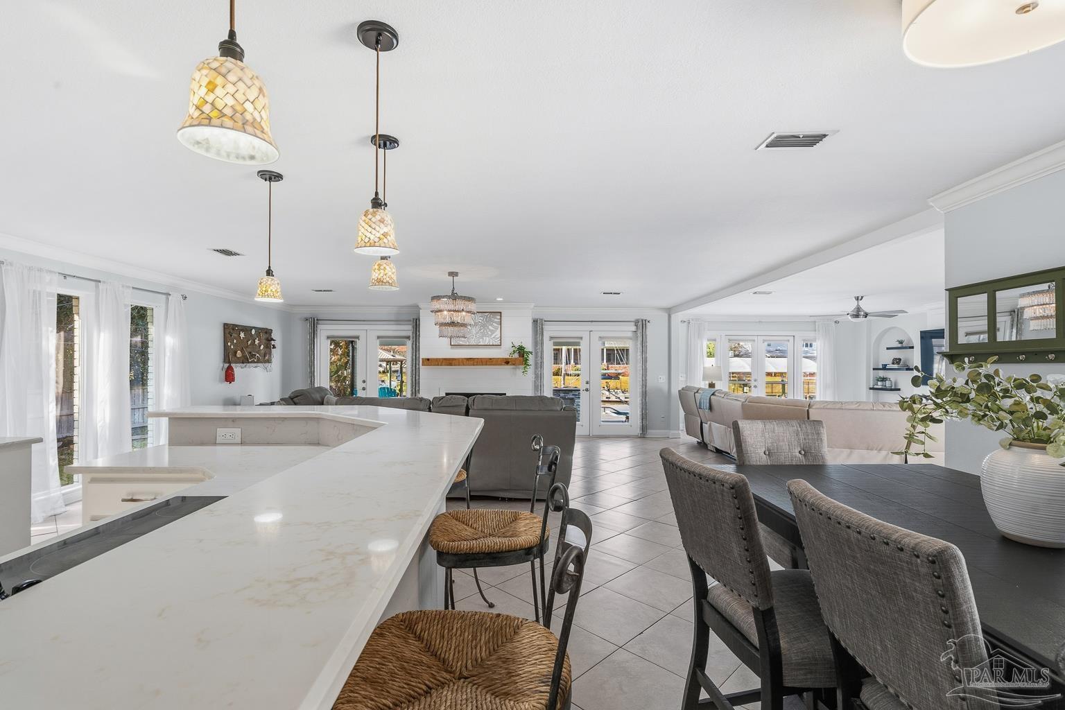 961 Aquamarine Dr