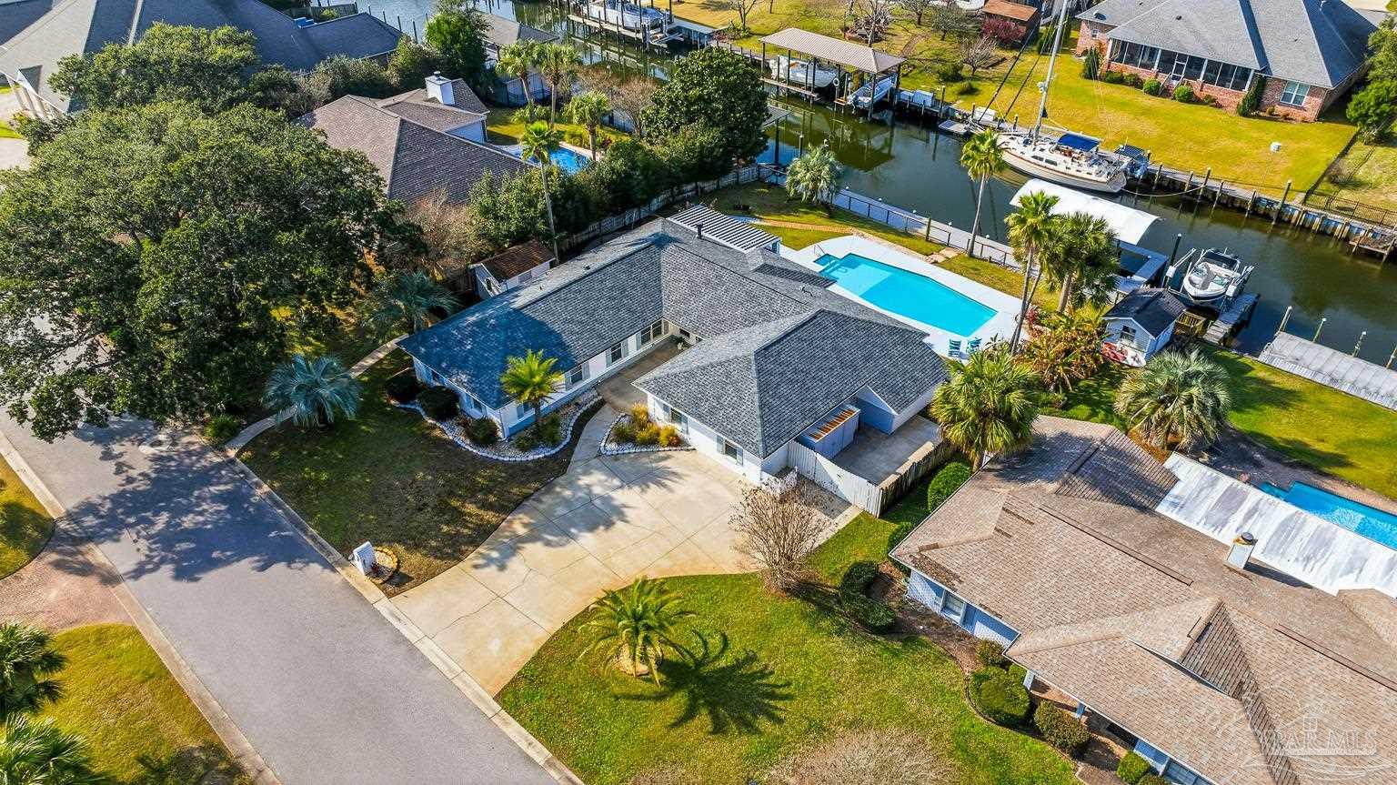 961 Aquamarine Dr