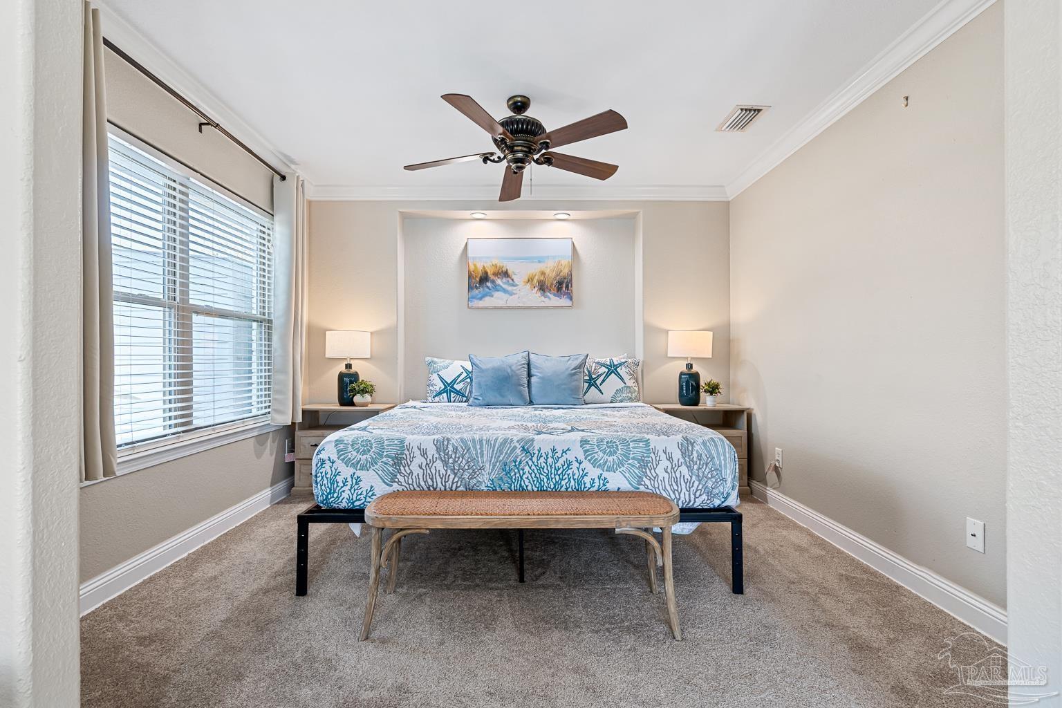 961 Aquamarine Dr