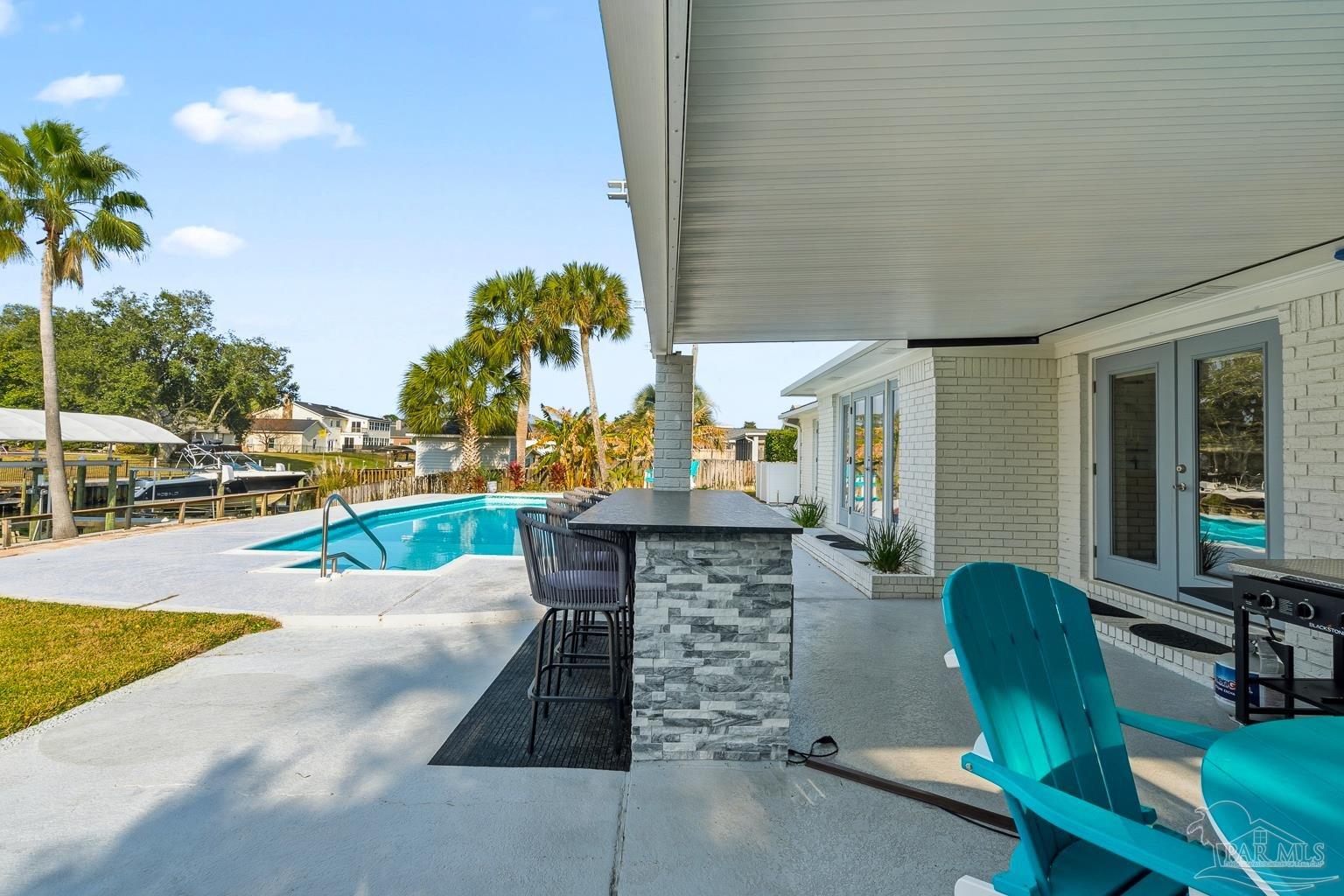 961 Aquamarine Dr