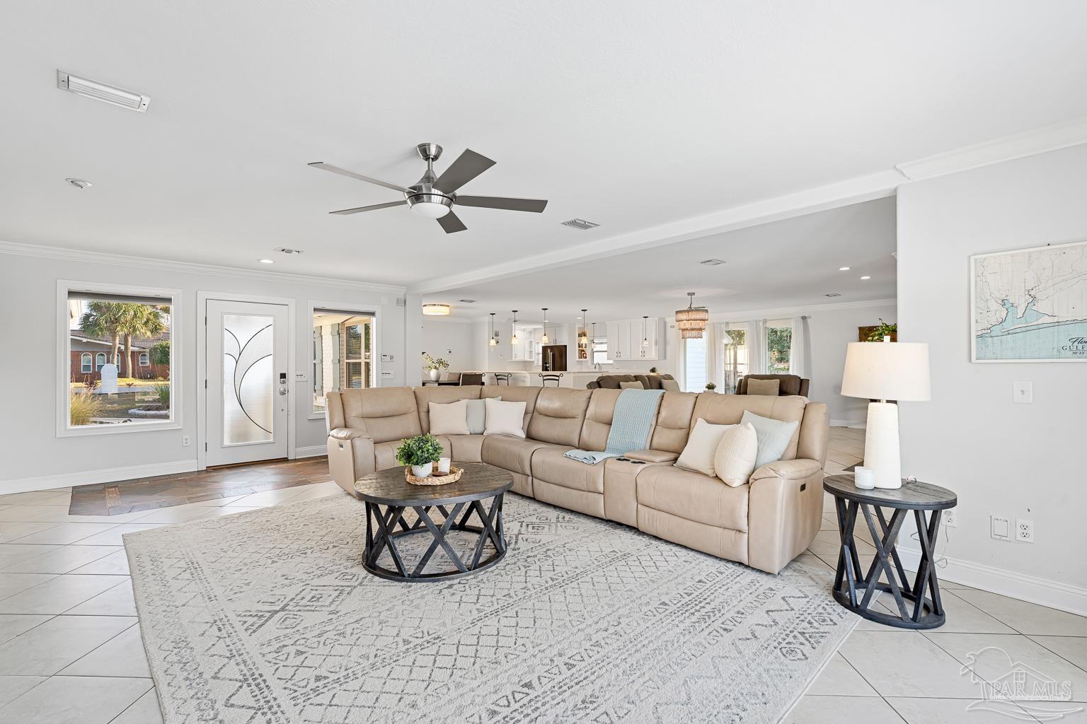 961 Aquamarine Dr