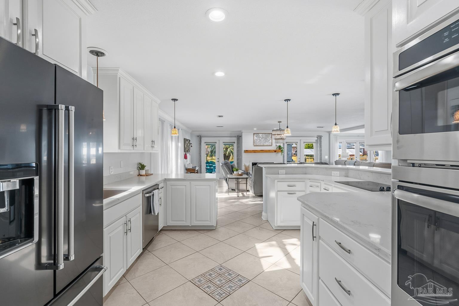 961 Aquamarine Dr