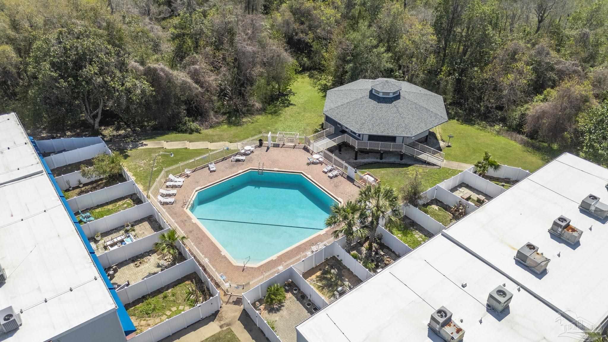 201 Pensacola Beach Rd # 22 Unit: C-22