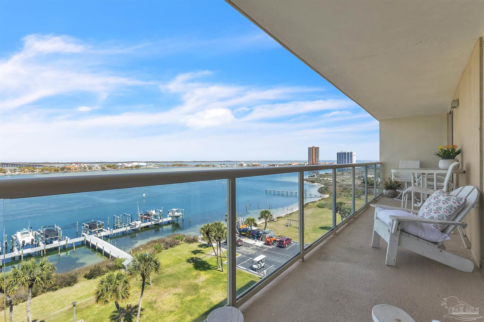 330 Ft Pickens Rd # 7B