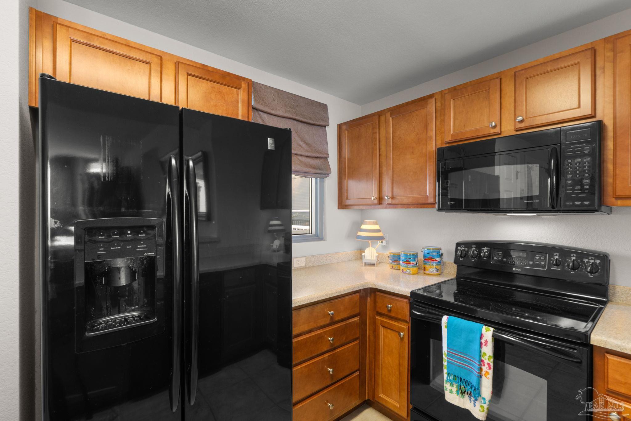 850 Ft Pickens Rd # 1620