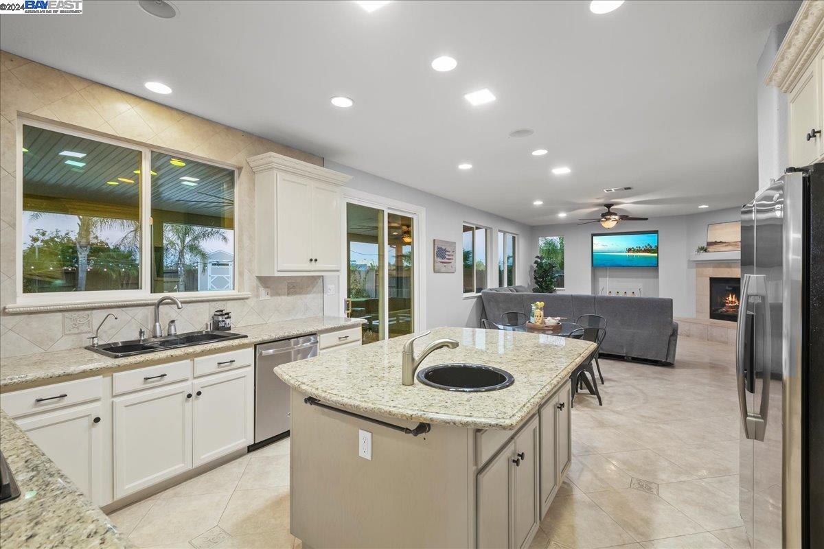 748 Wilde Ct