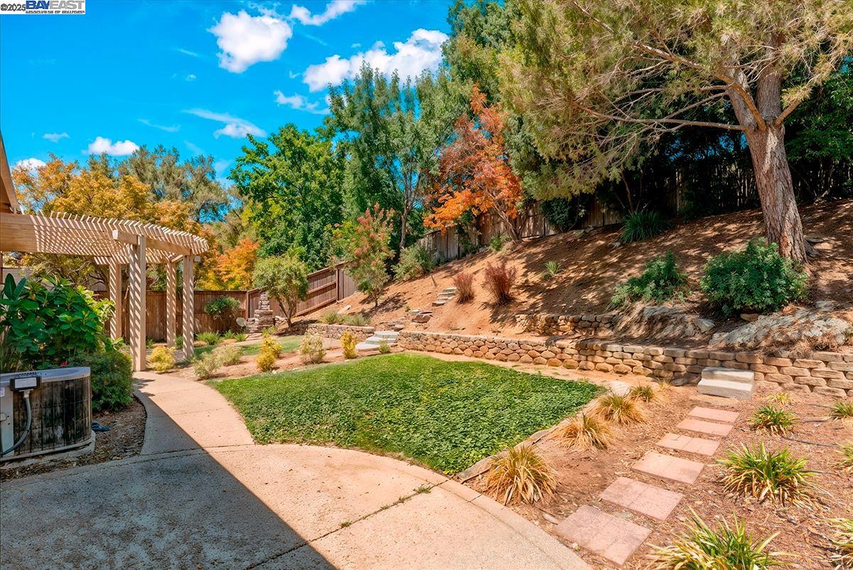 3319 Besana Dr