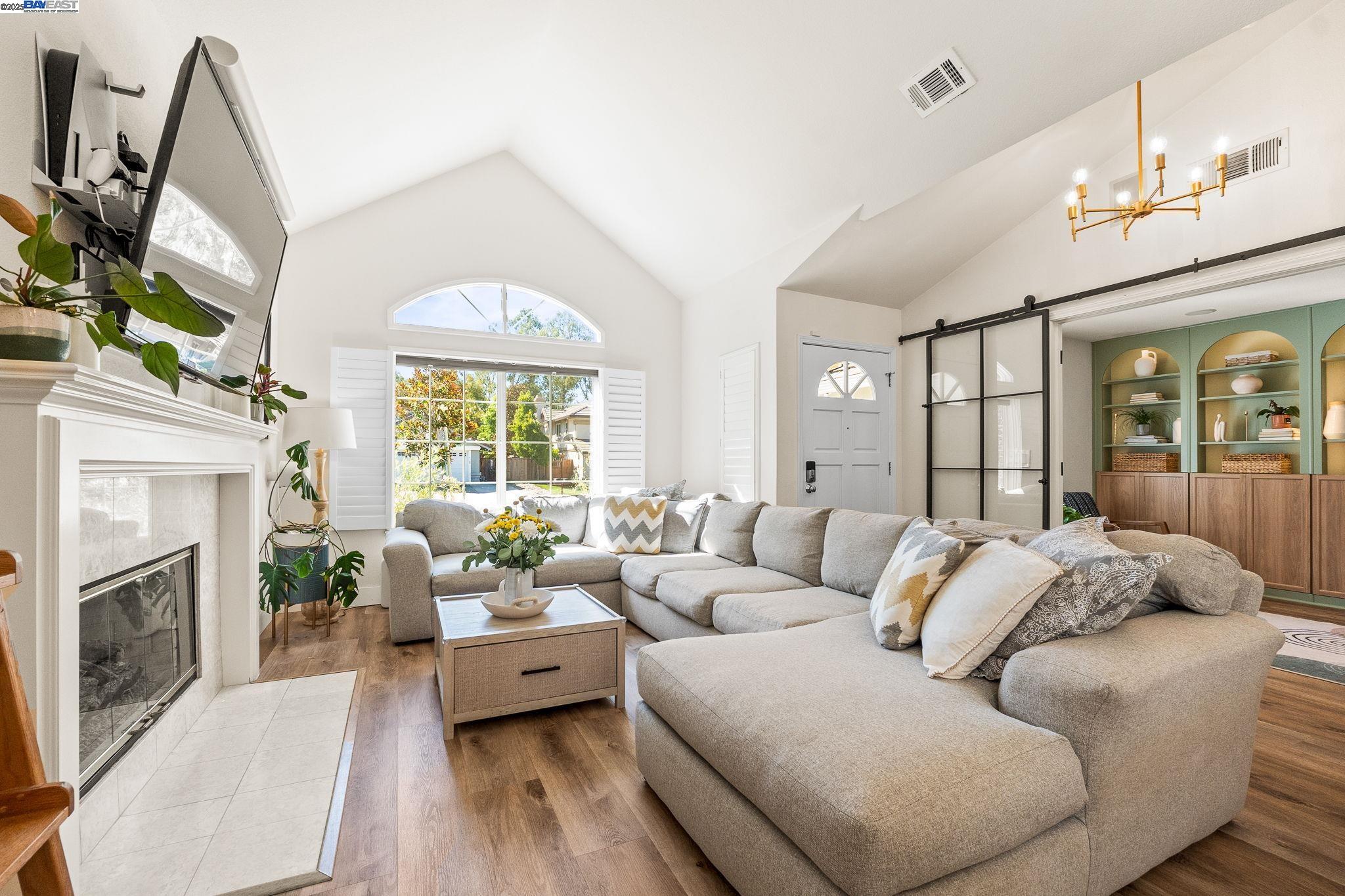 654 Daisyfield Dr