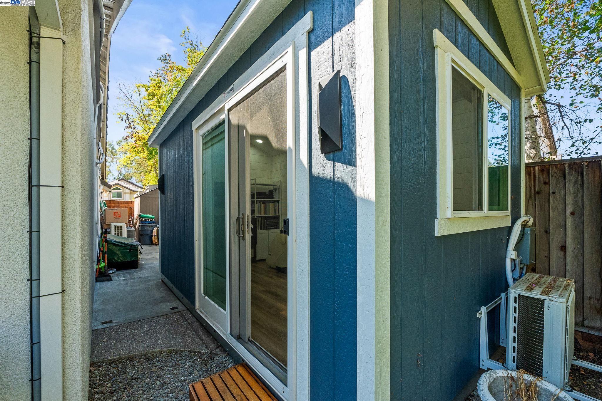 654 Daisyfield Dr