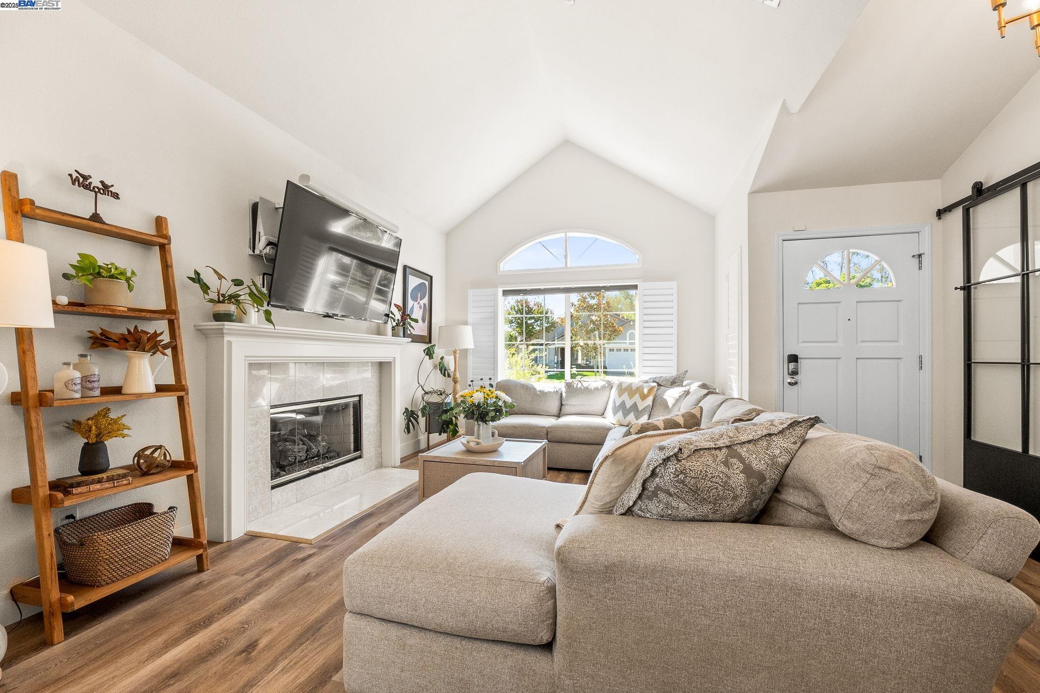 654 Daisyfield Dr