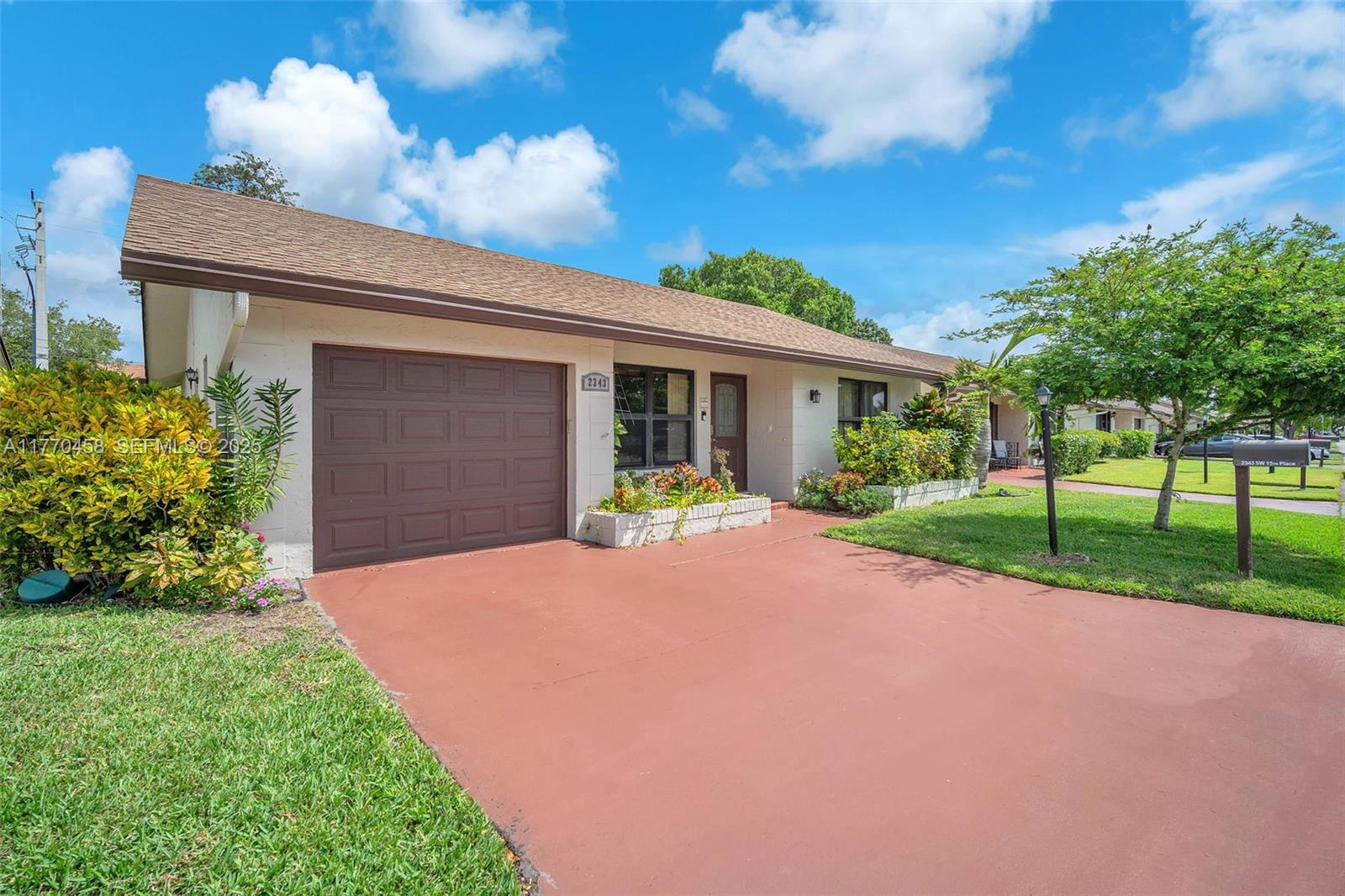 2343 SW 15th Place