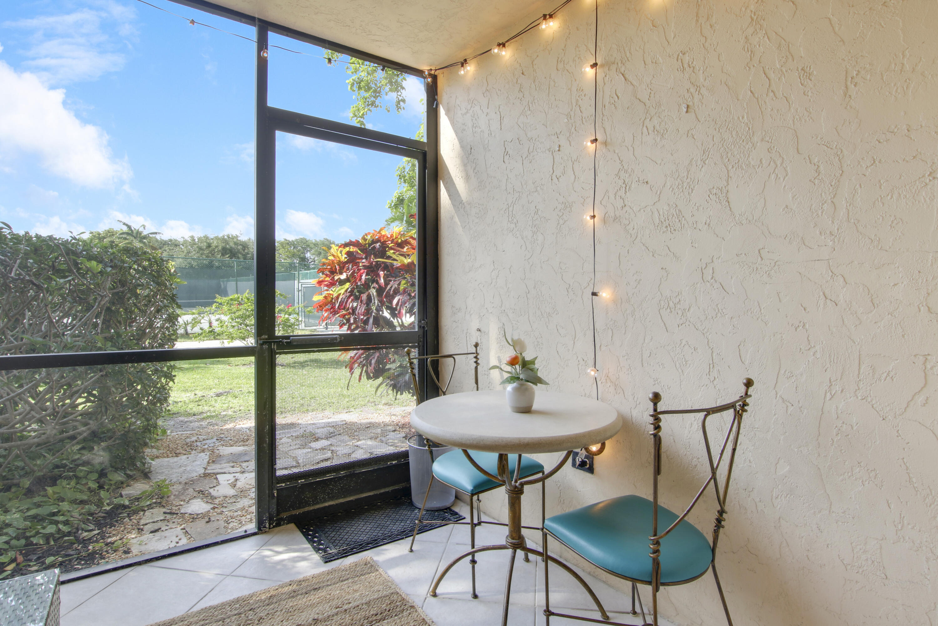 755 Dotterel Road