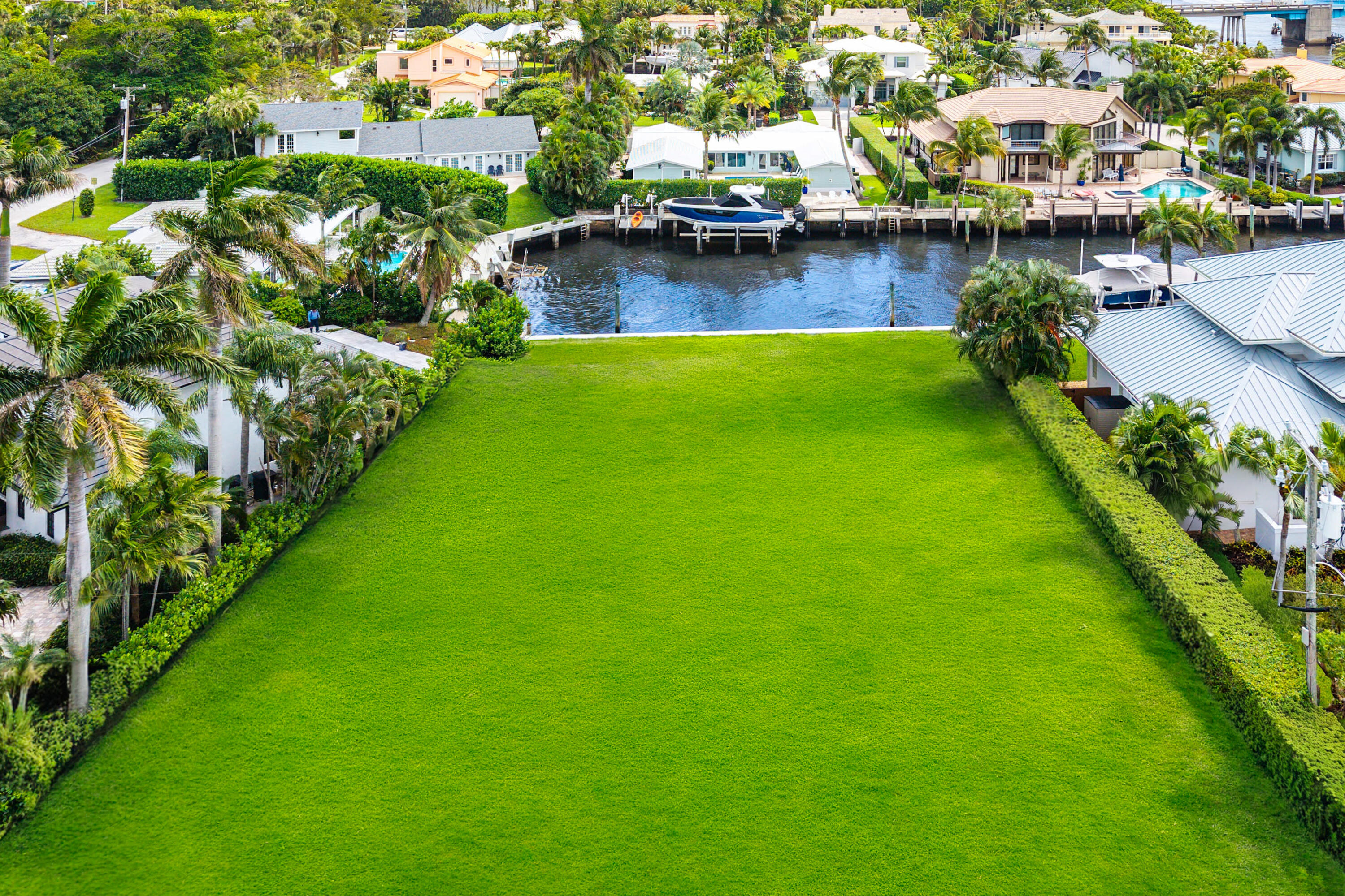 29 Hibiscus Way