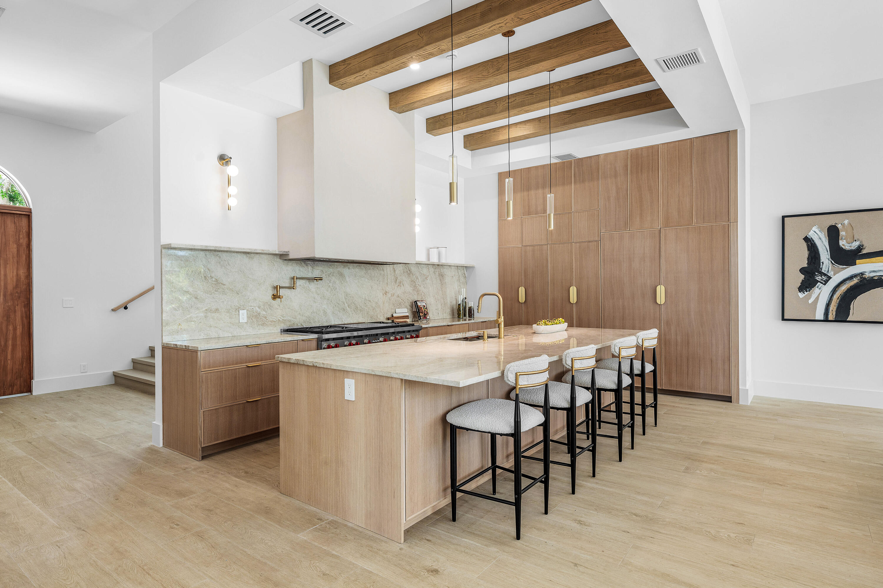 1701 N Swinton Avenue