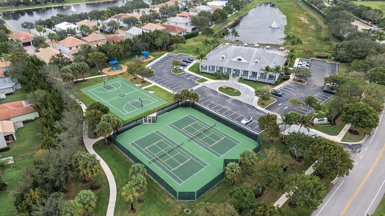 9009 New Hope Court