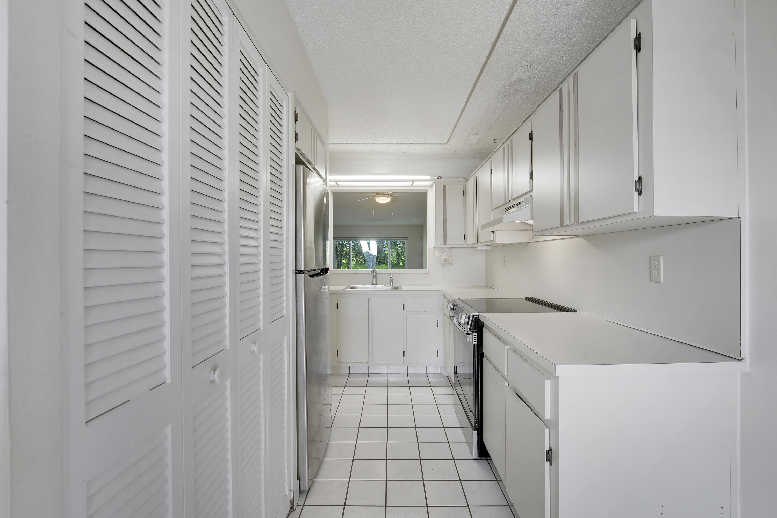 13383 Pineapple Palm Court A