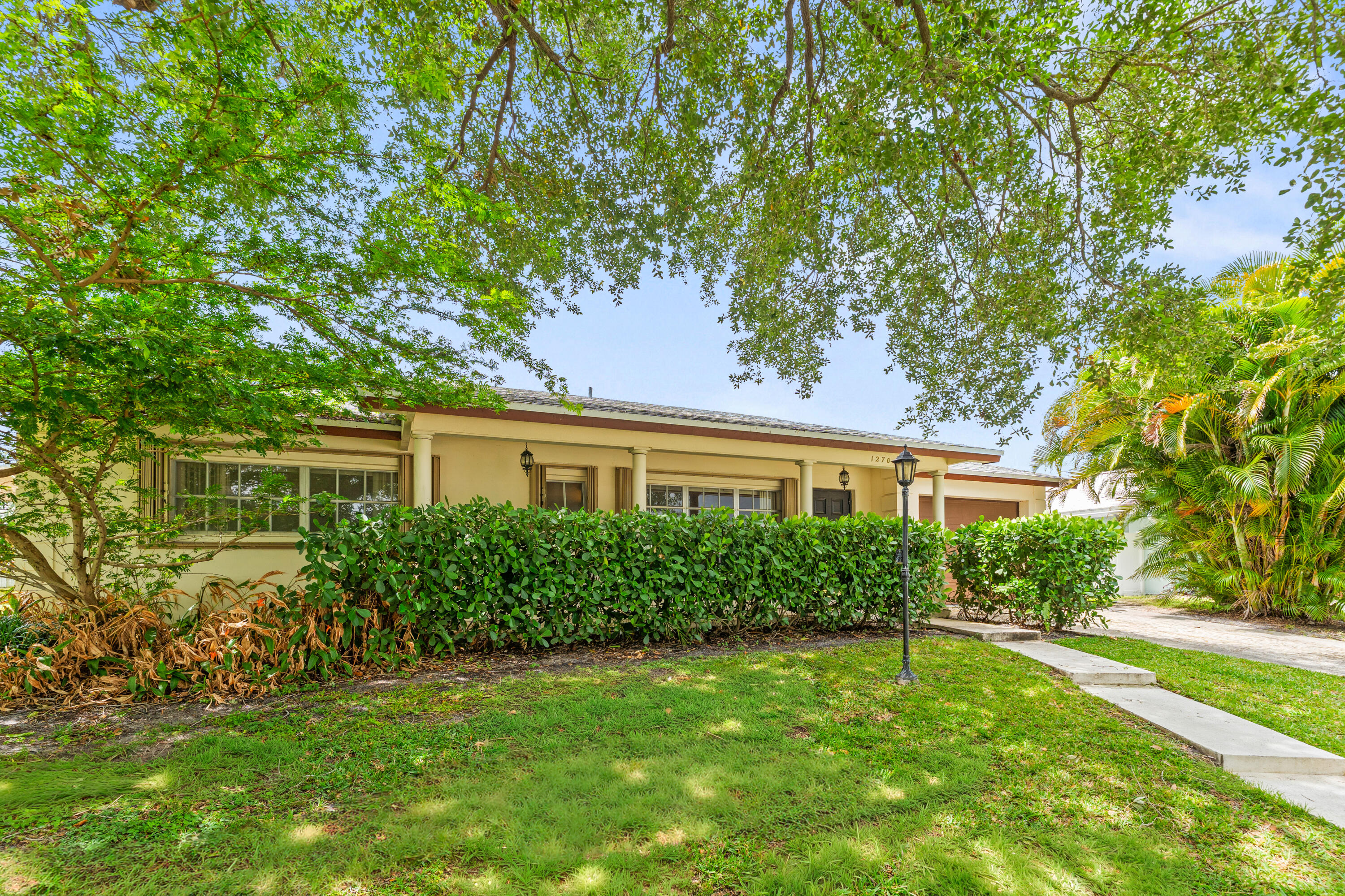 1270 SW 8th Street