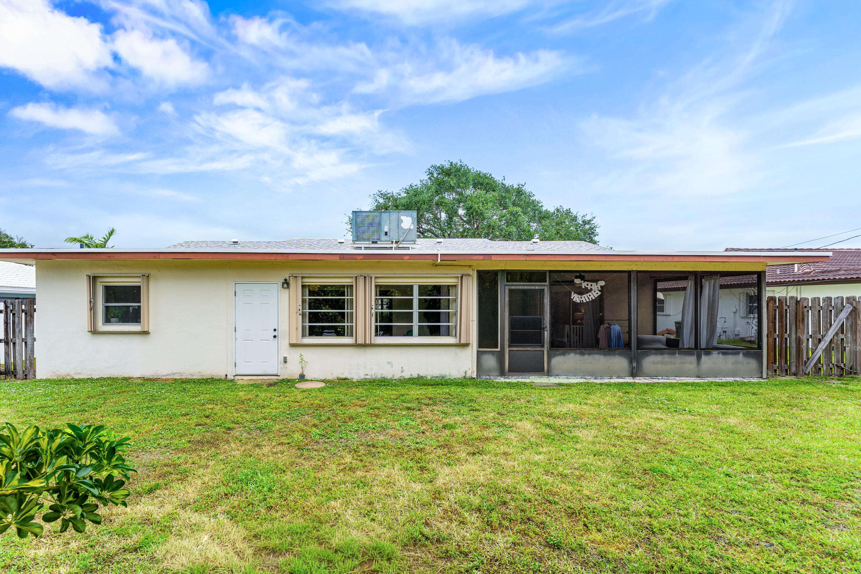 1270 SW 8th Street