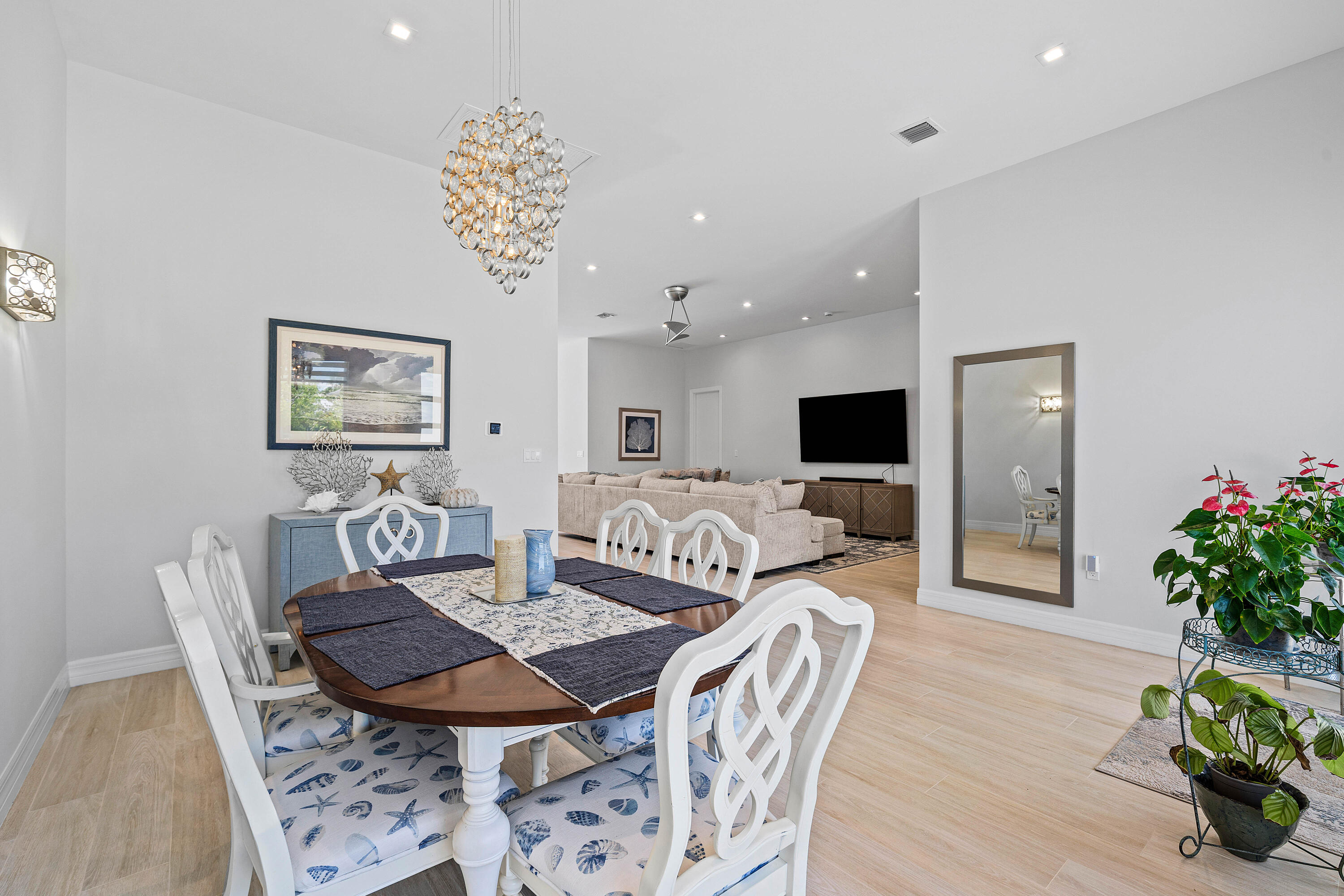 830 NE 72nd Street