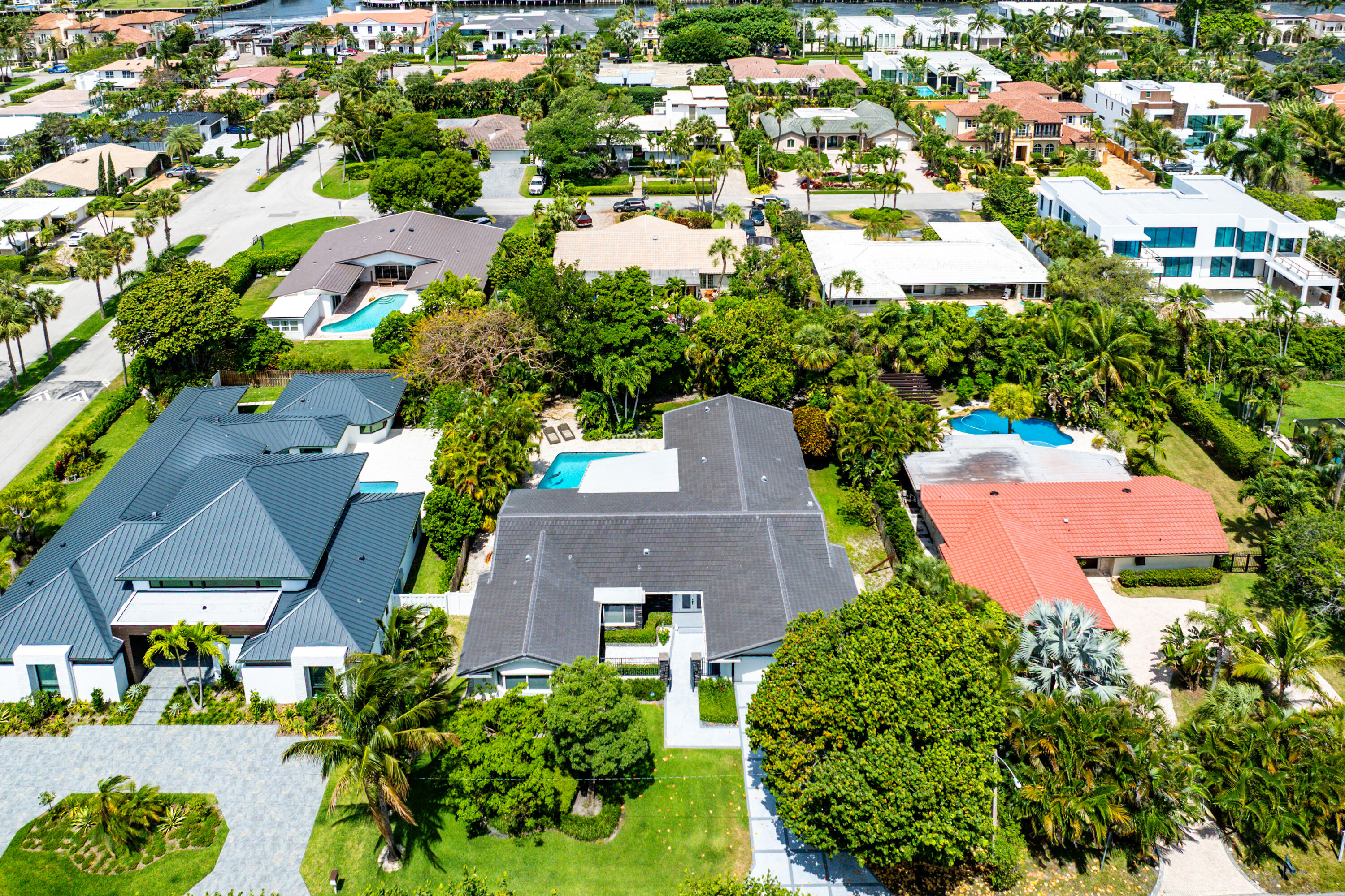 2401 Banyan Road
