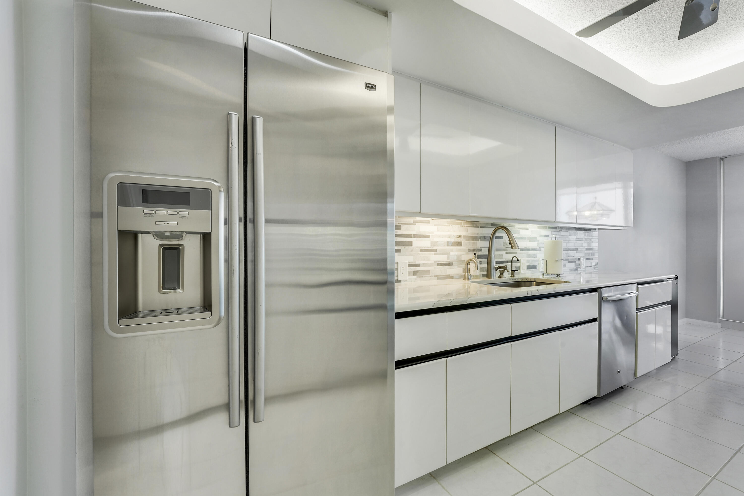 3210 S Ocean Boulevard 703