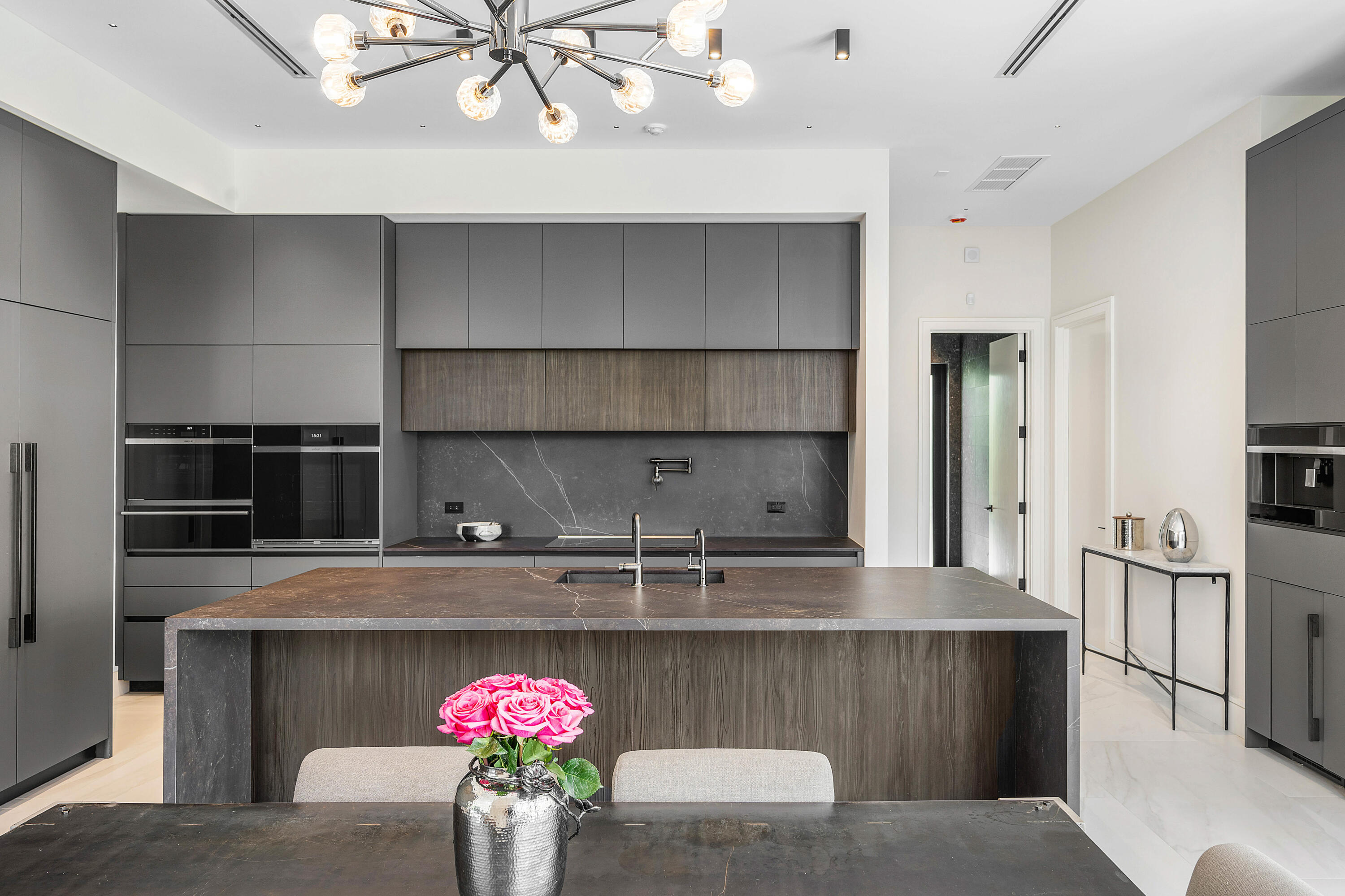1670 E Terra Mar Drive, Lauderdale-By-The-Sea