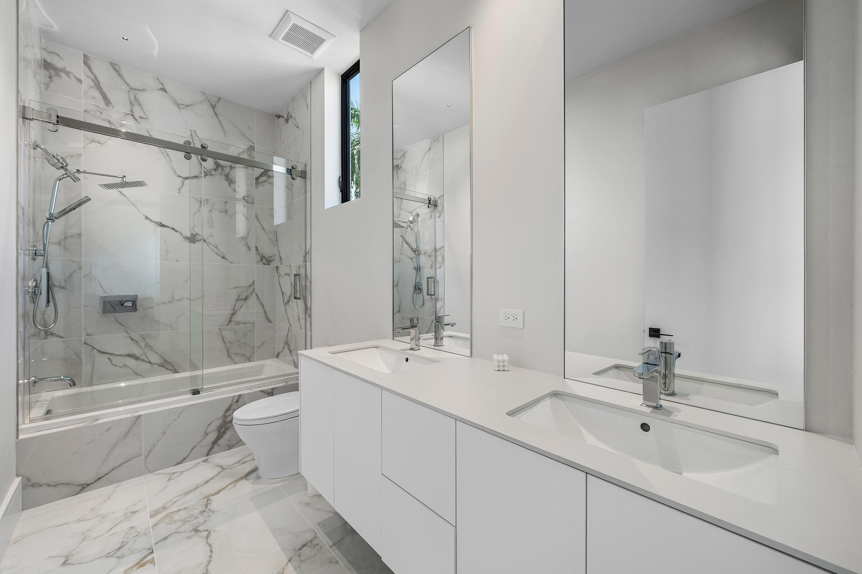 1670 E Terra Mar Drive, Lauderdale-By-The-Sea