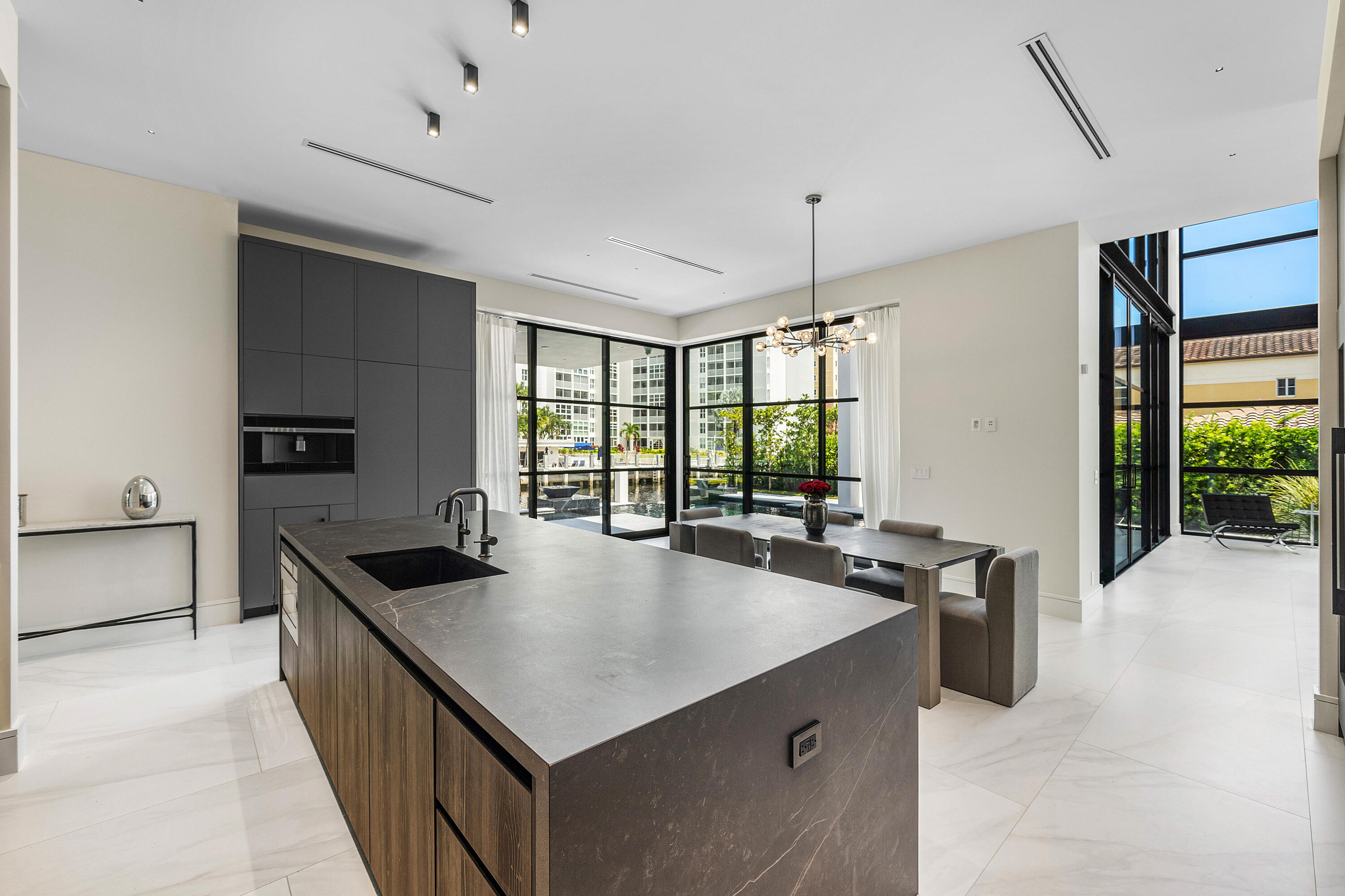 1670 E Terra Mar Drive, Lauderdale-By-The-Sea