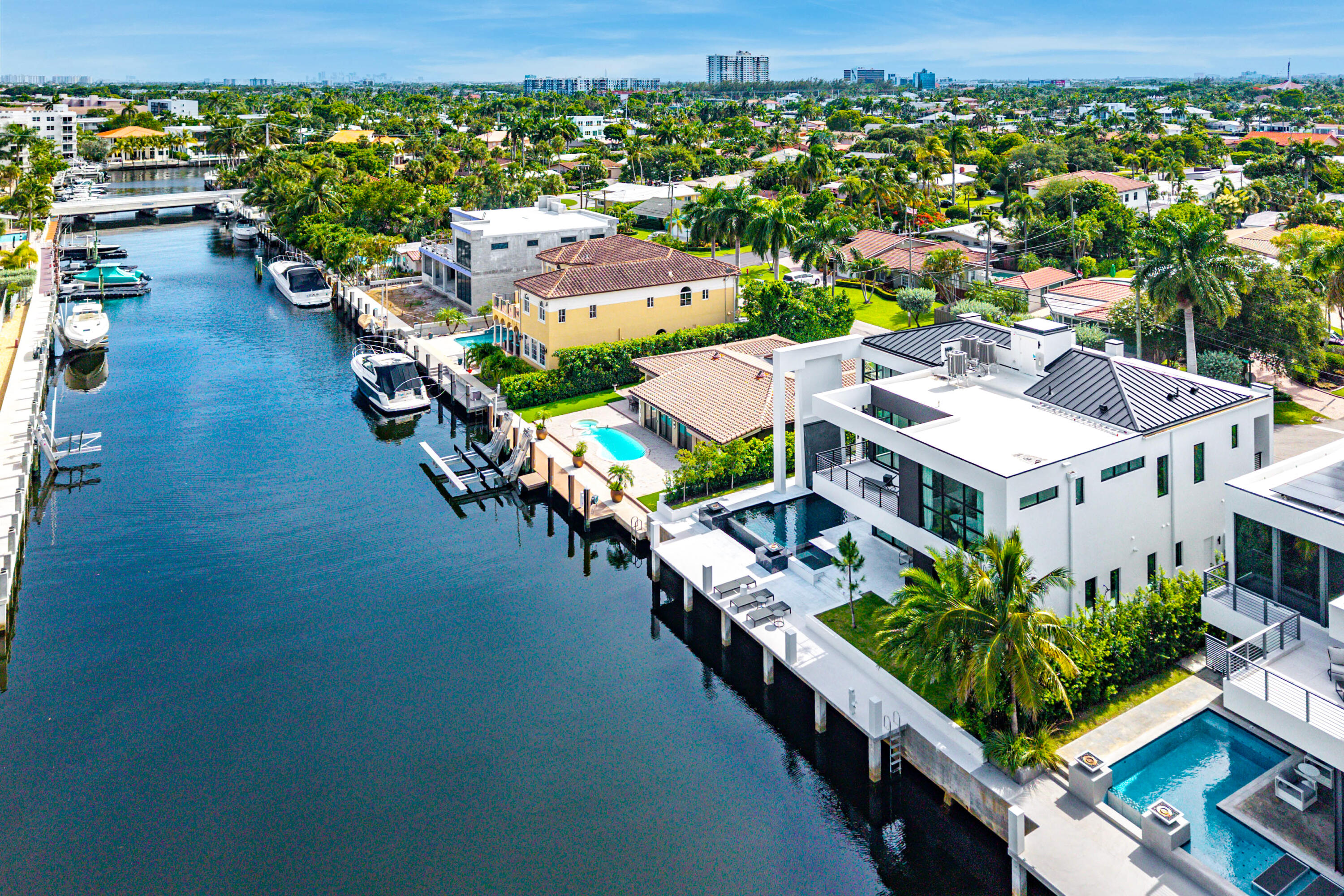 1670 E Terra Mar Drive, Lauderdale-By-The-Sea