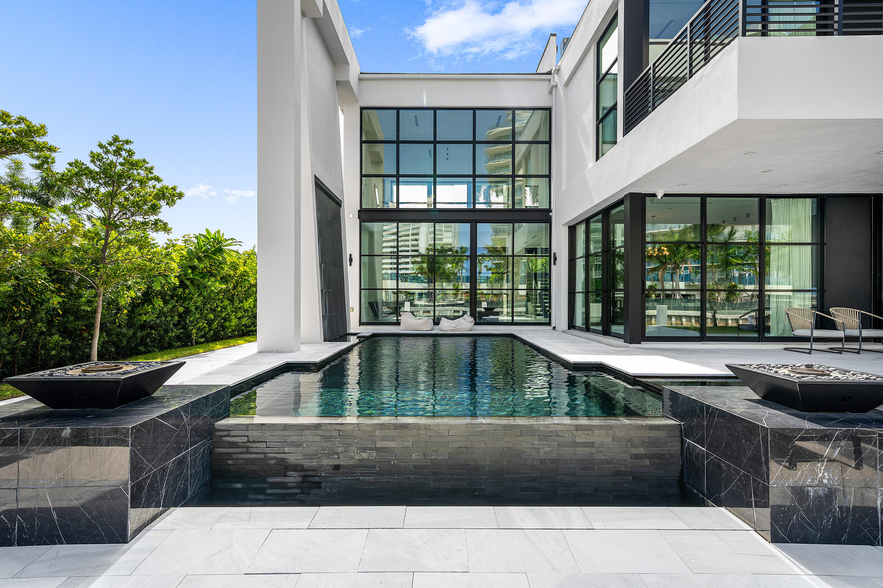 1670 E Terra Mar Drive, Lauderdale-By-The-Sea