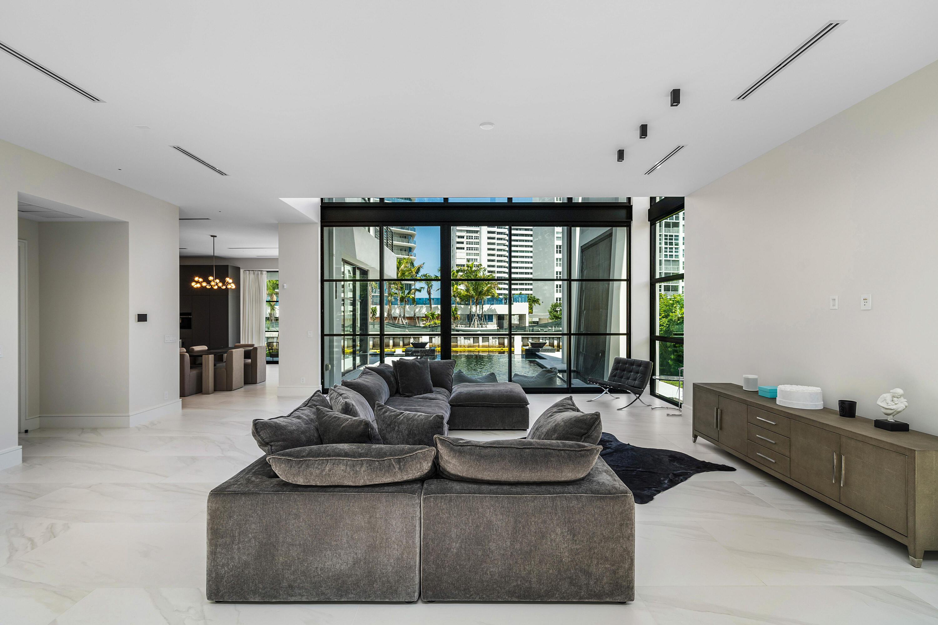1670 E Terra Mar Drive, Lauderdale-By-The-Sea