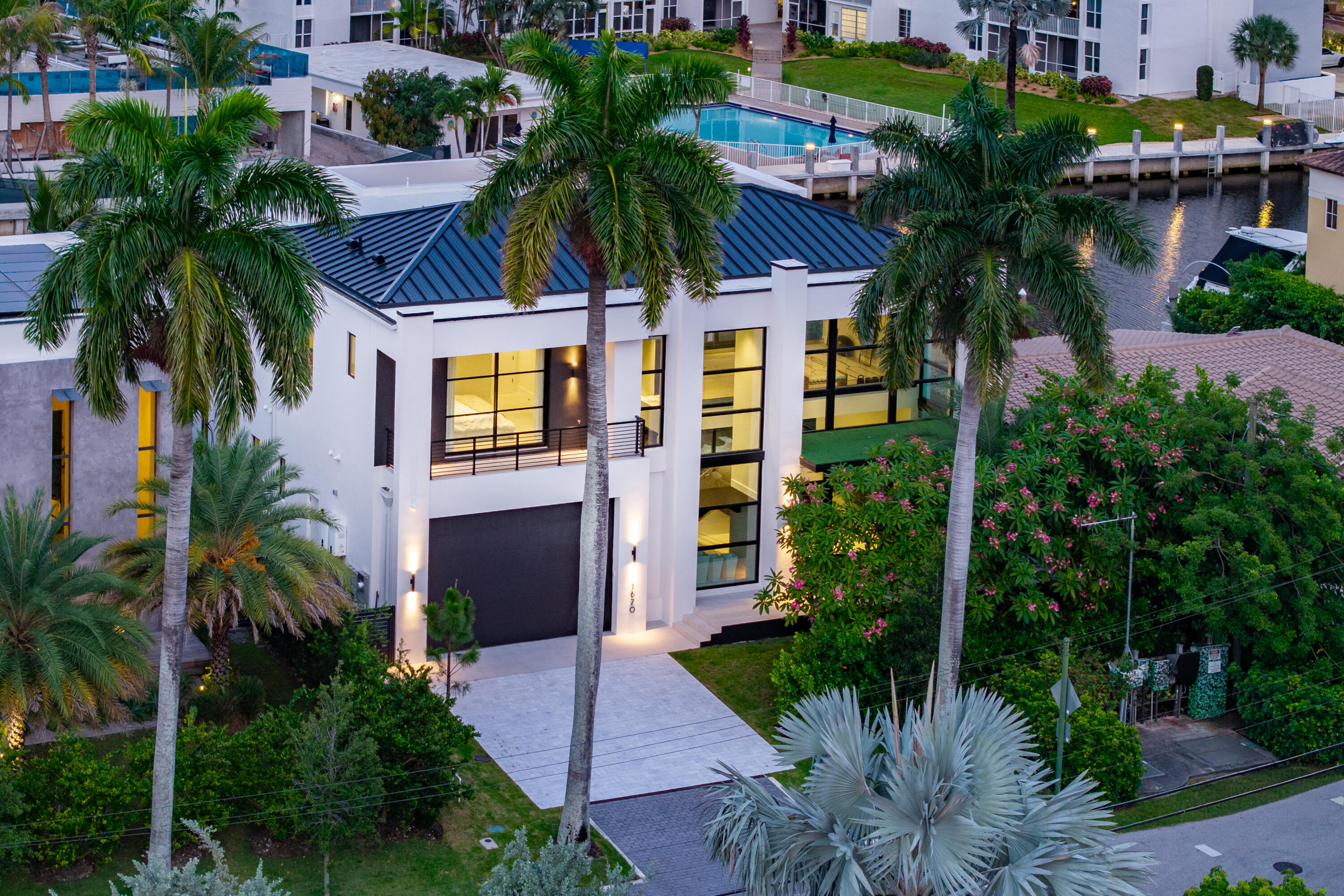 1670 E Terra Mar Drive, Lauderdale-By-The-Sea