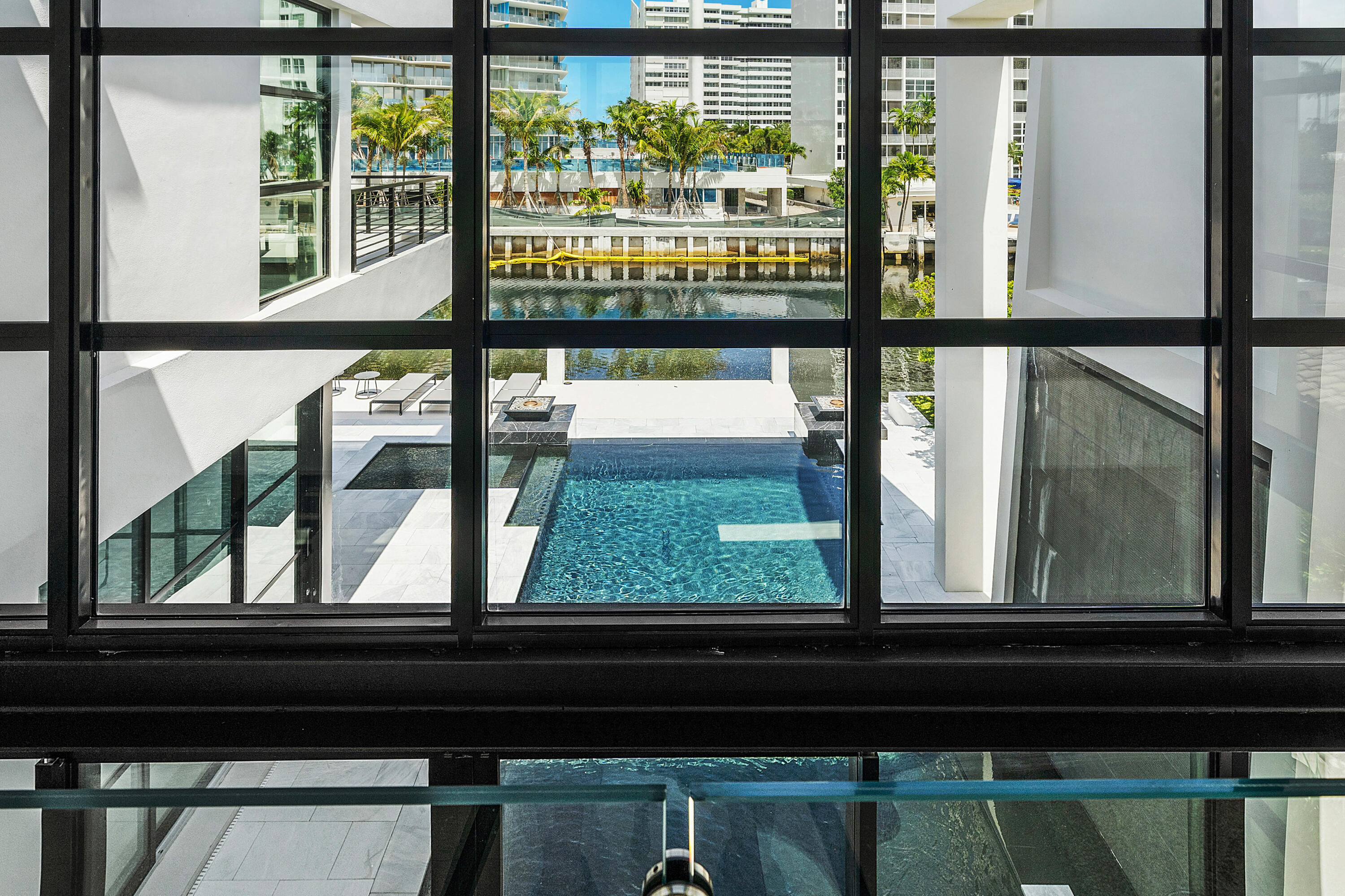 1670 E Terra Mar Drive, Lauderdale-By-The-Sea