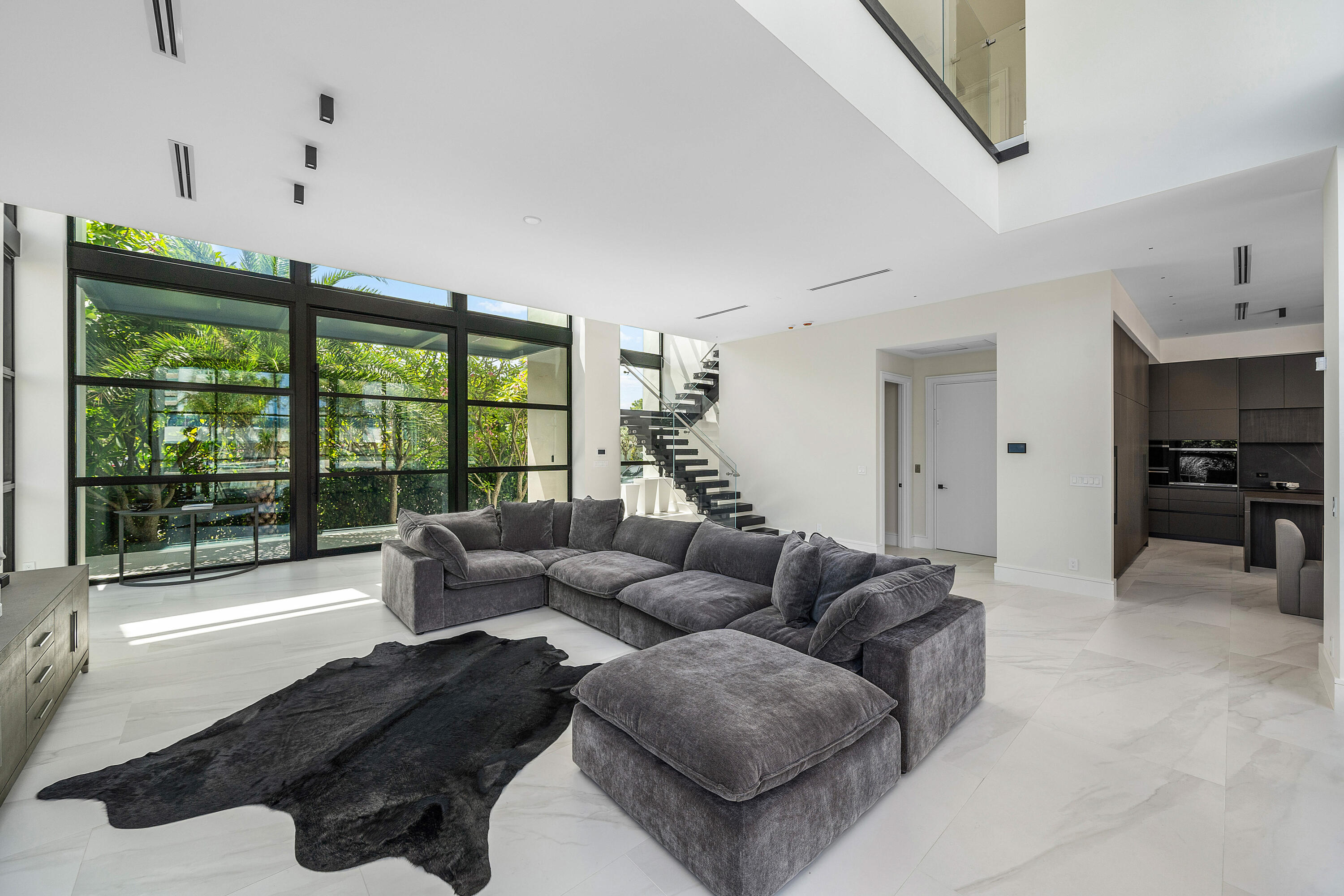 1670 E Terra Mar Drive, Lauderdale-By-The-Sea