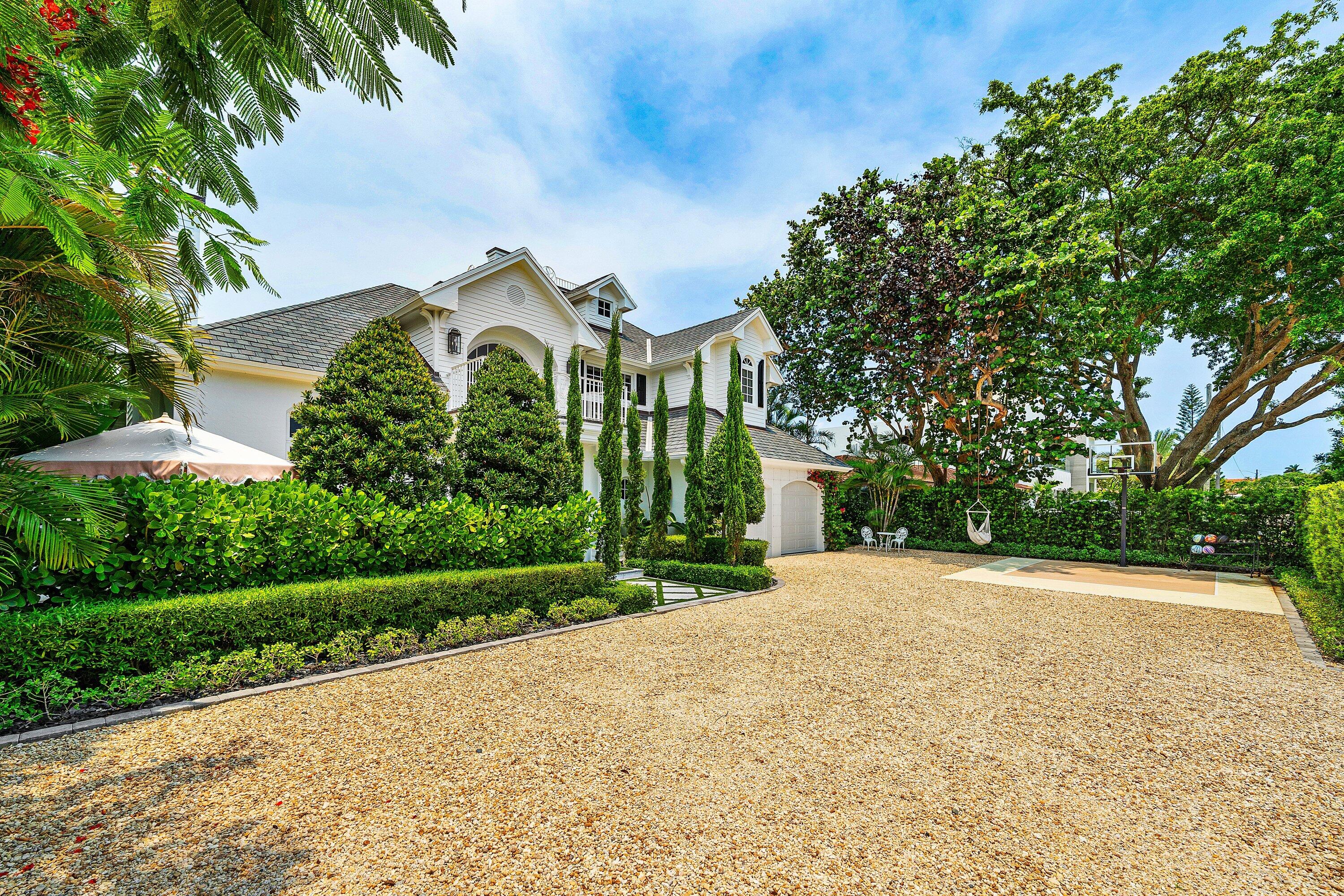 477 NE Spanish Court