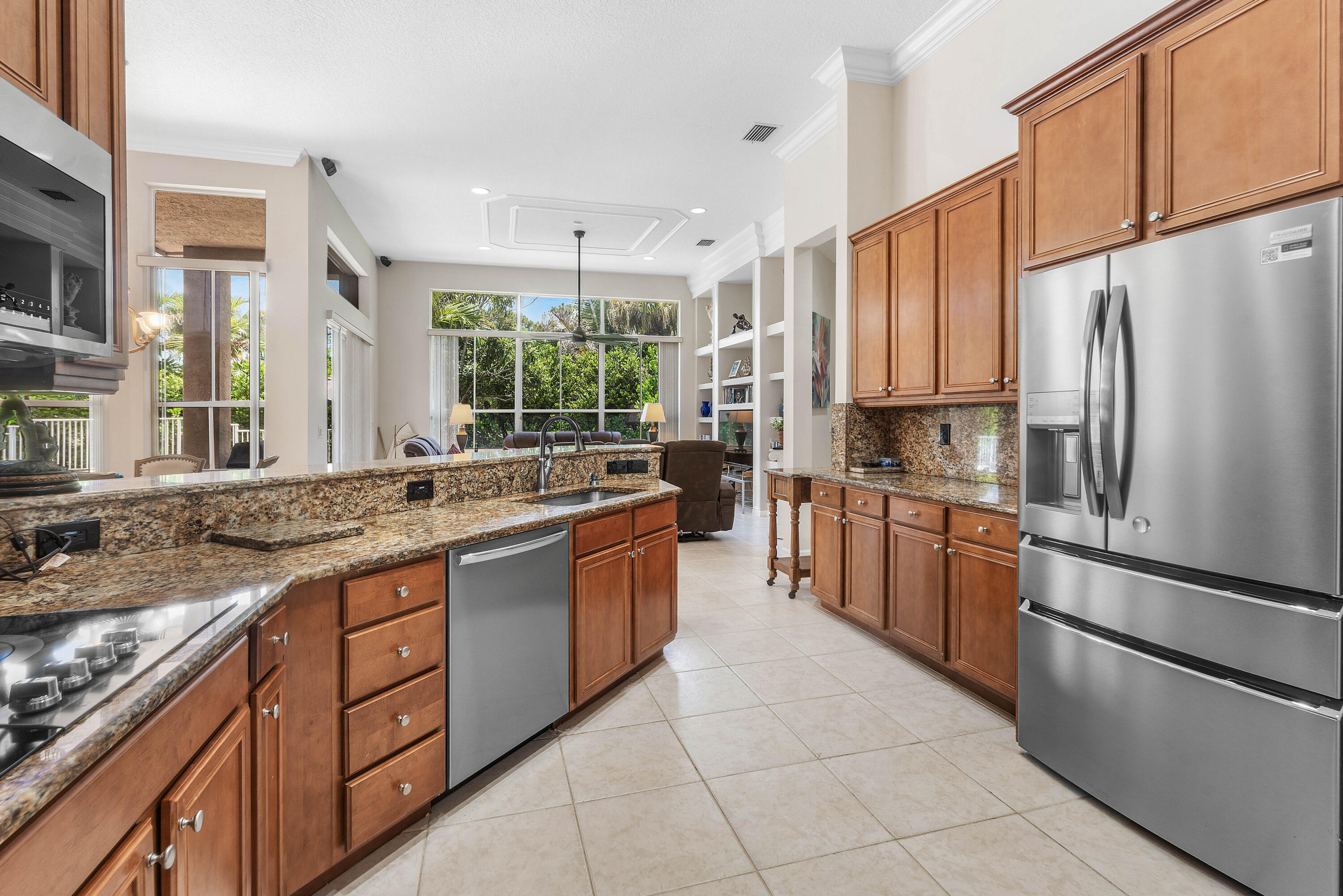 911 Forest Glen Lane