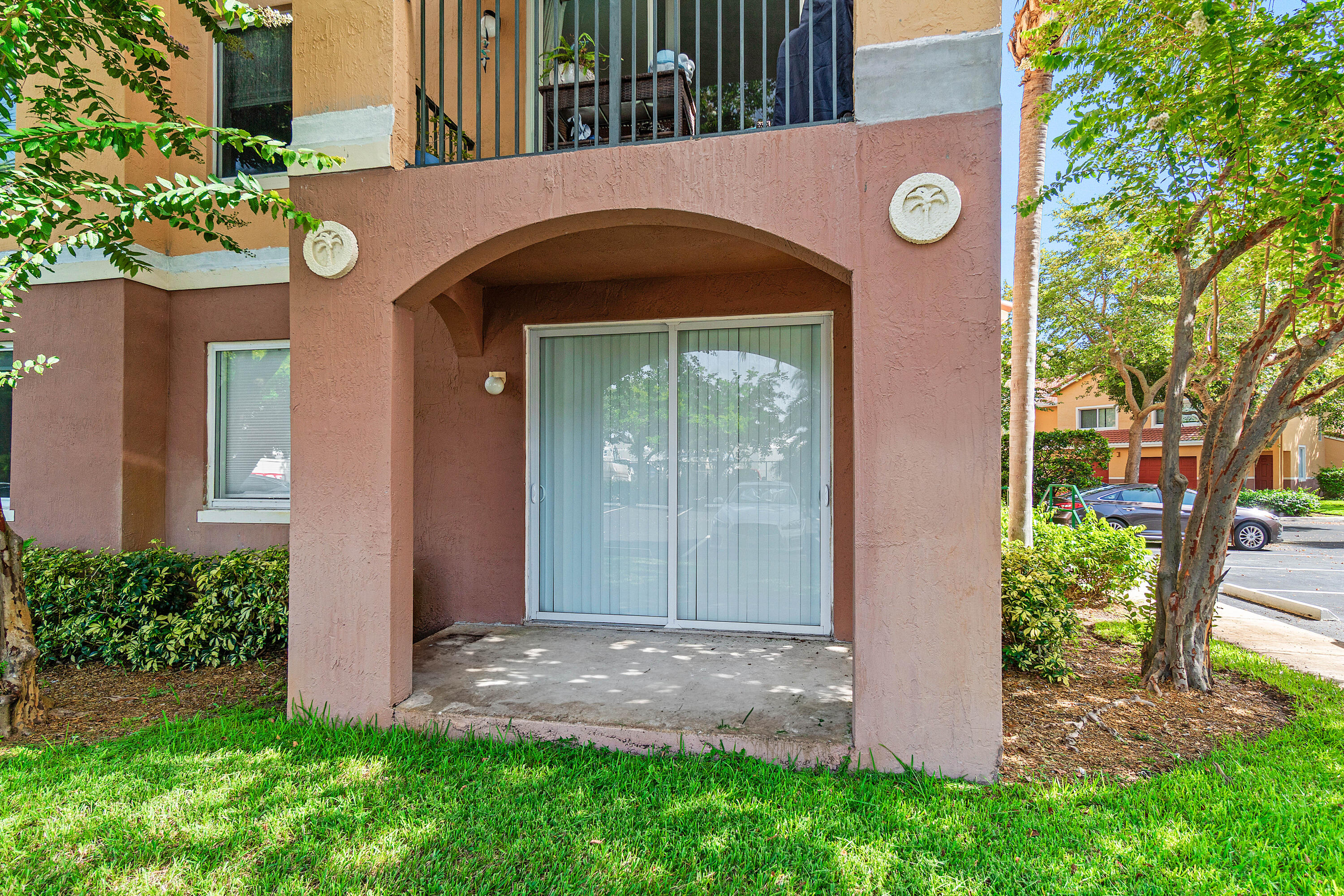 1000 Scotia Drive 102