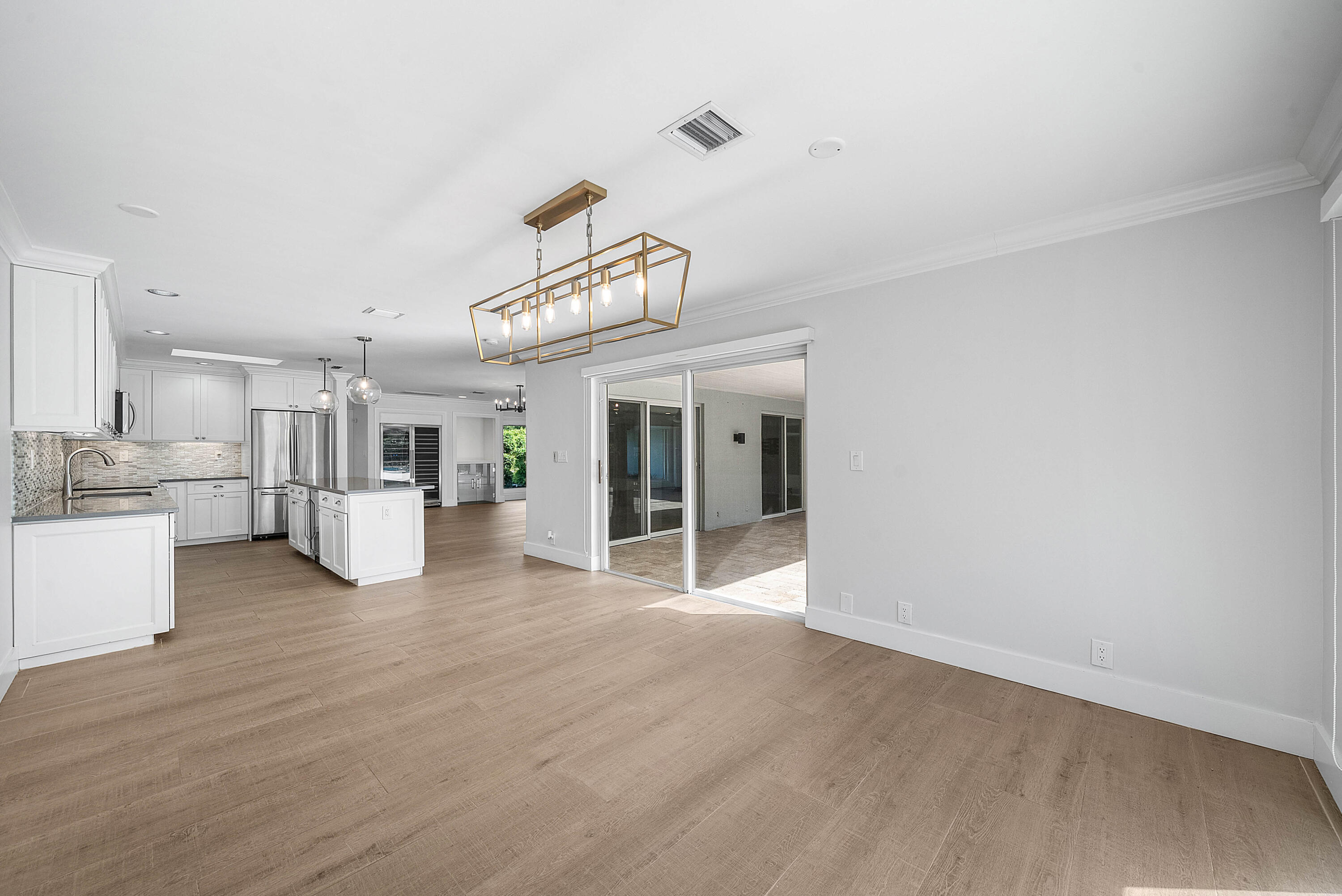 5854 Pinebrook Drive