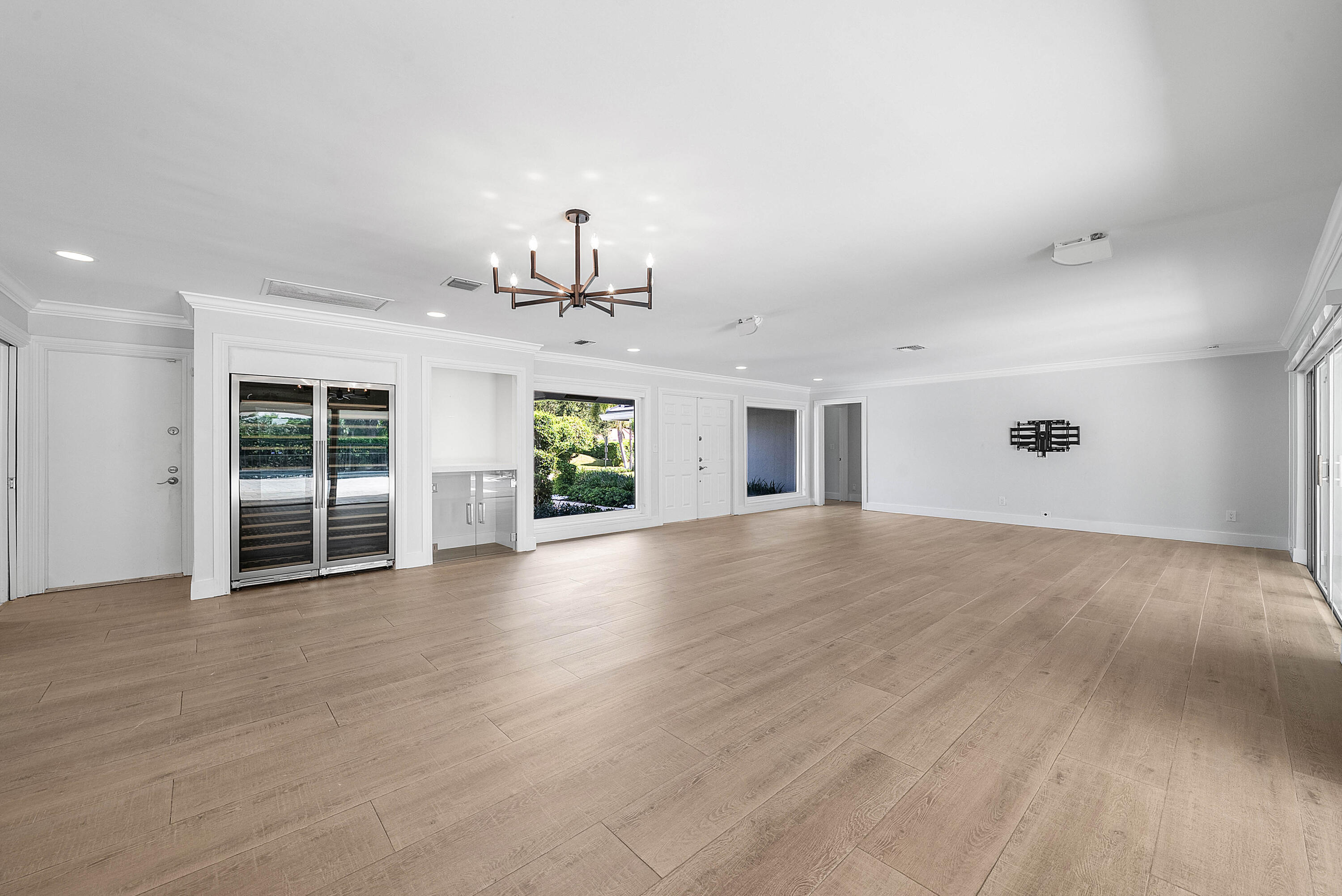 5854 Pinebrook Drive