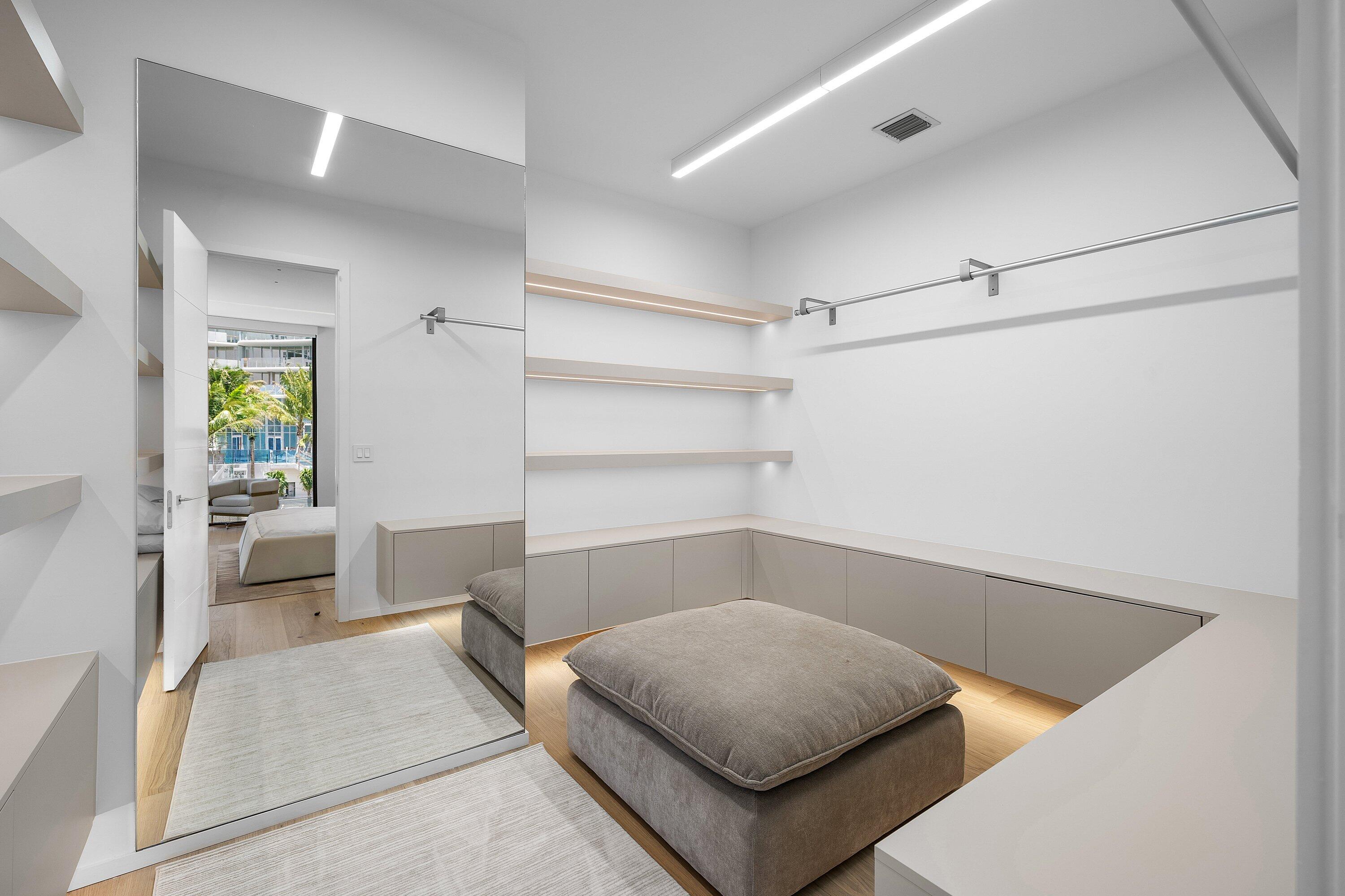 1650 E Terra Mar Drive, Lauderdale-By-The-Sea