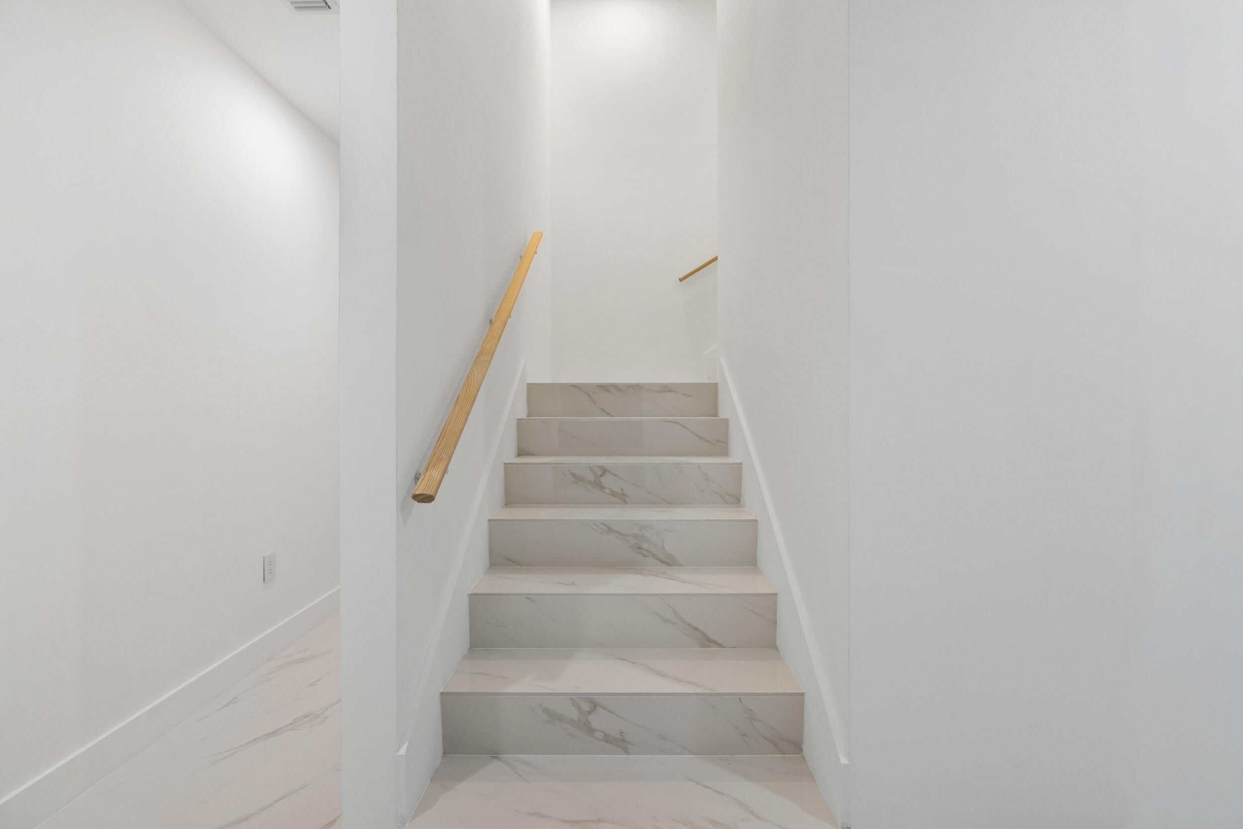 700 NE 24th Street Penthouse Mansion-6003