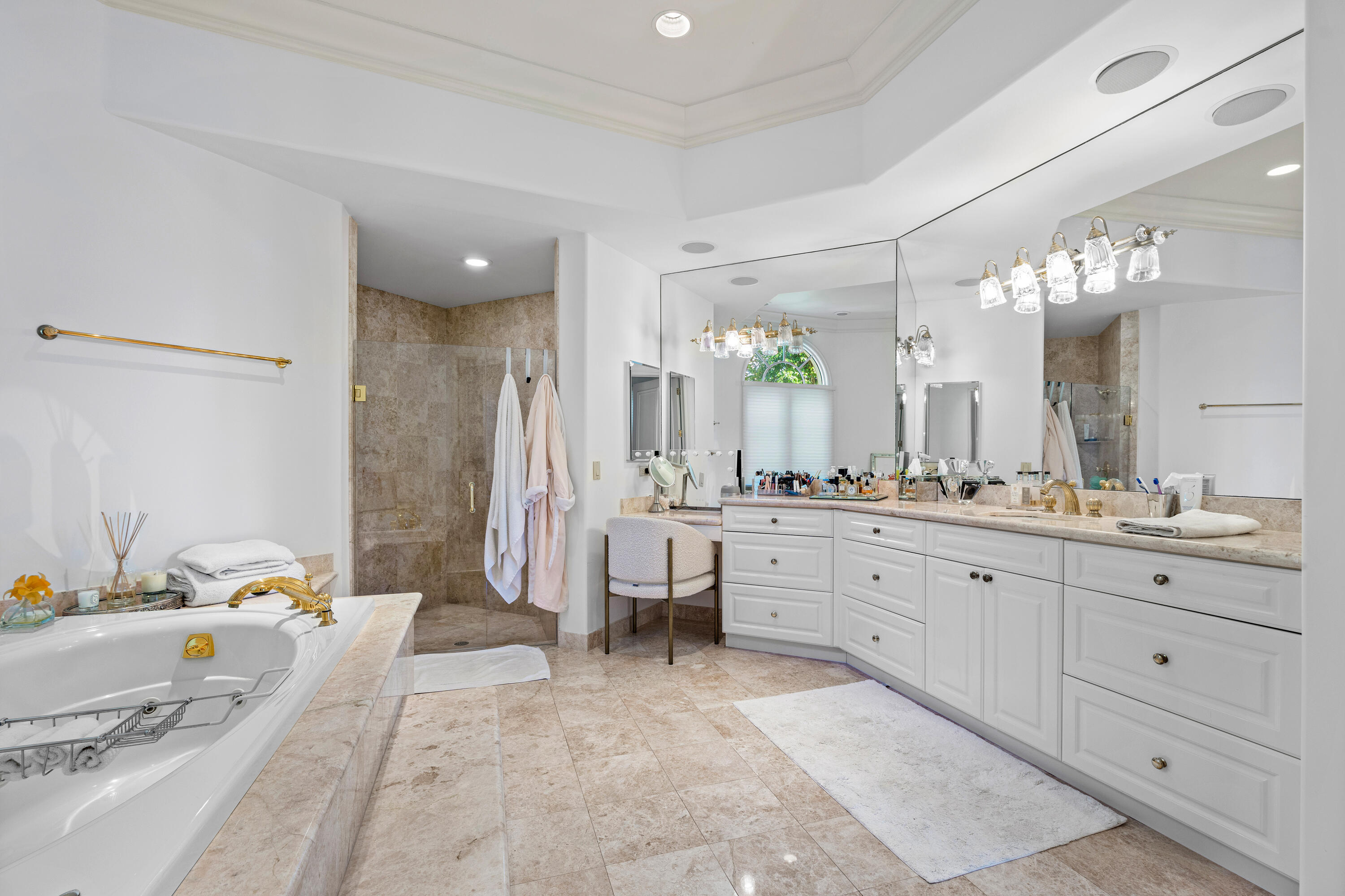4900 Sanctuary Lane