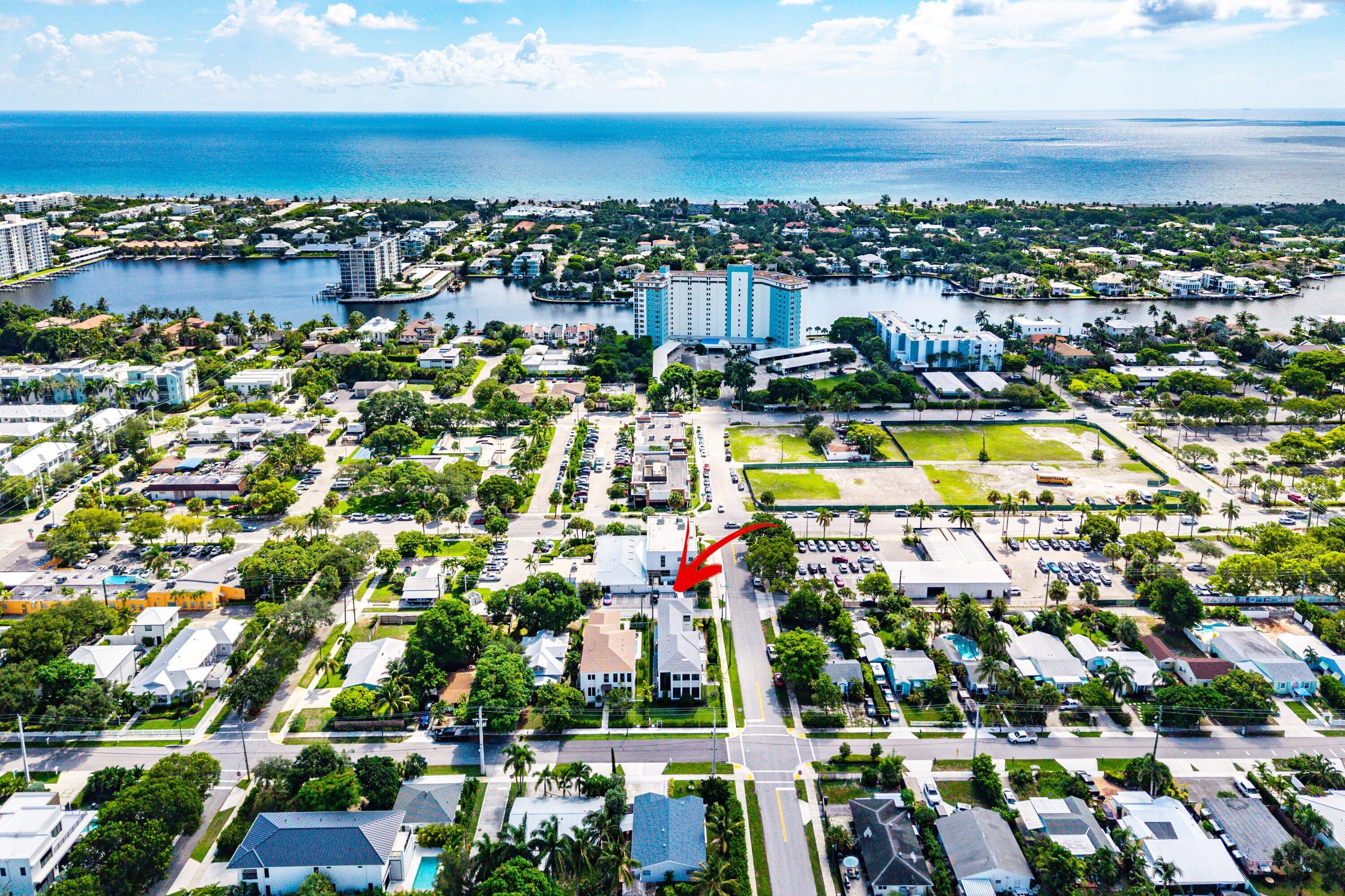 521 SE 4TH Avenue